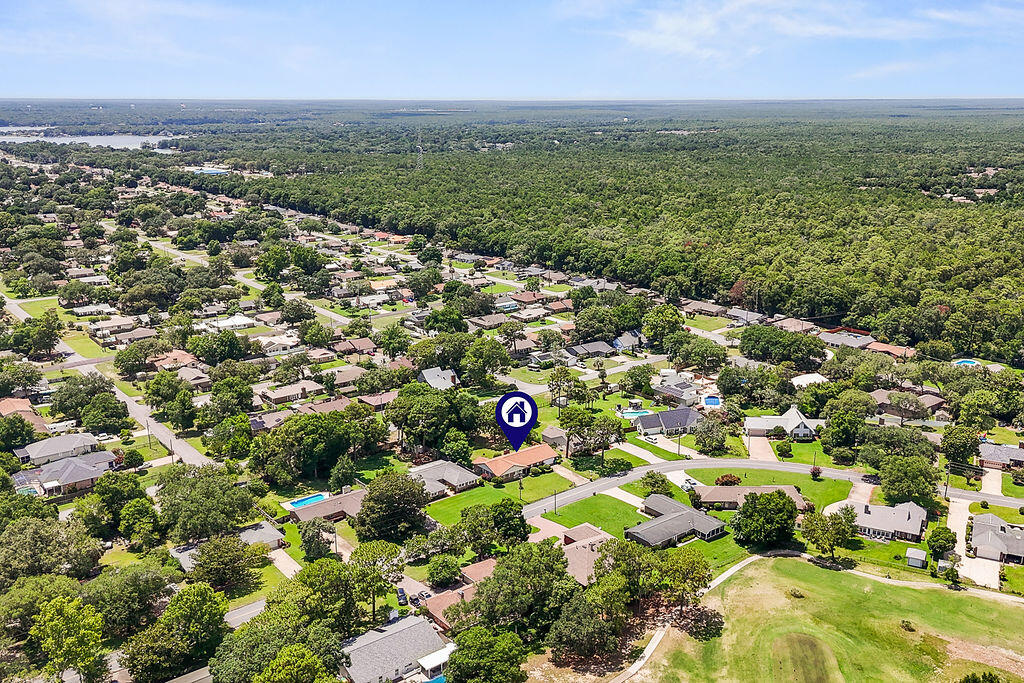 LAKE LORRAINE ESTATES 1 - Residential