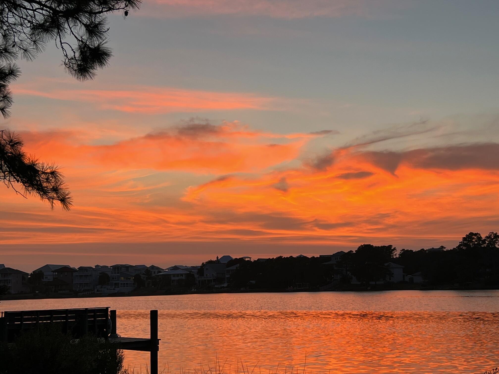 LAKEVIEW ESTATES - Residential