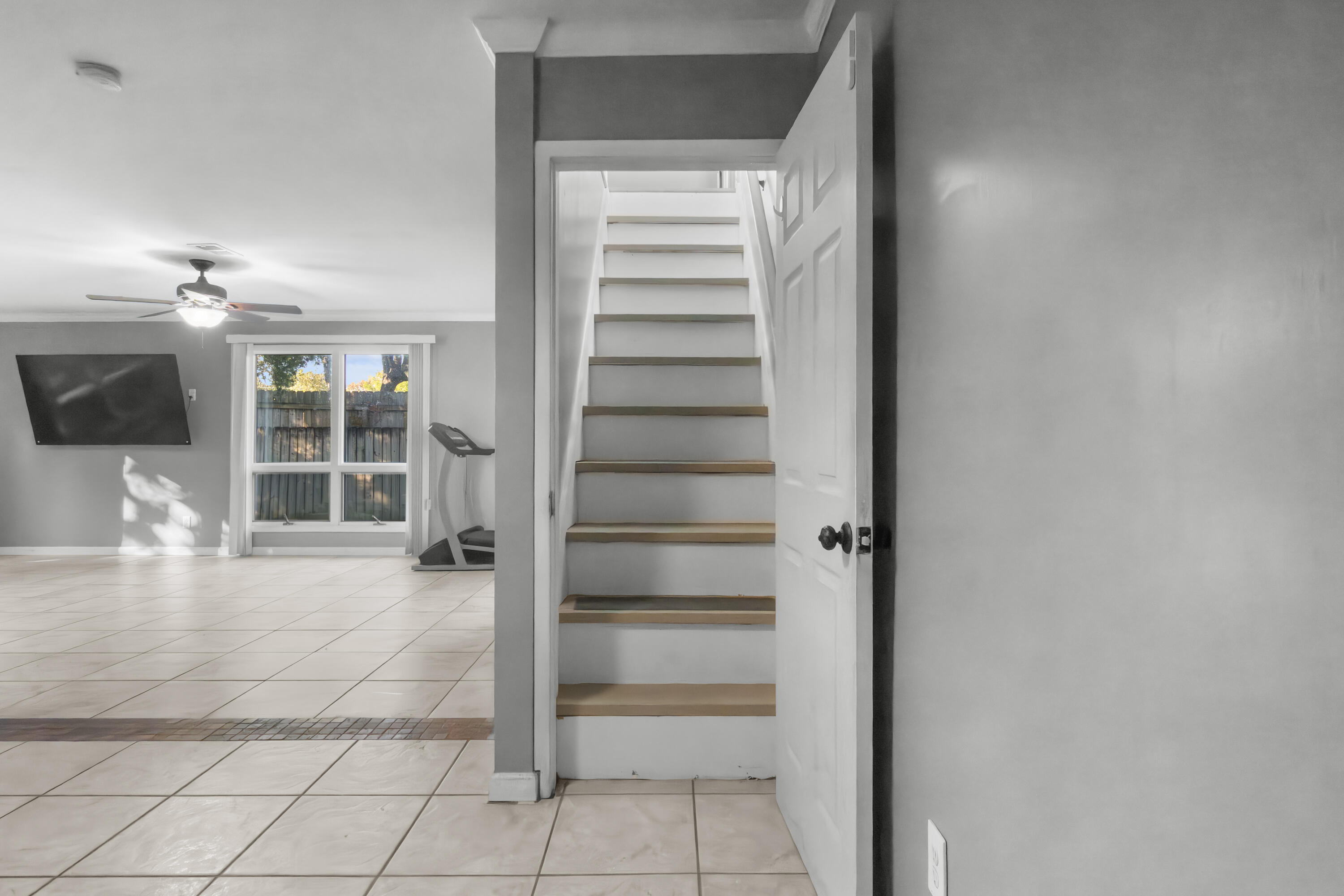 MIDPINES - Residential