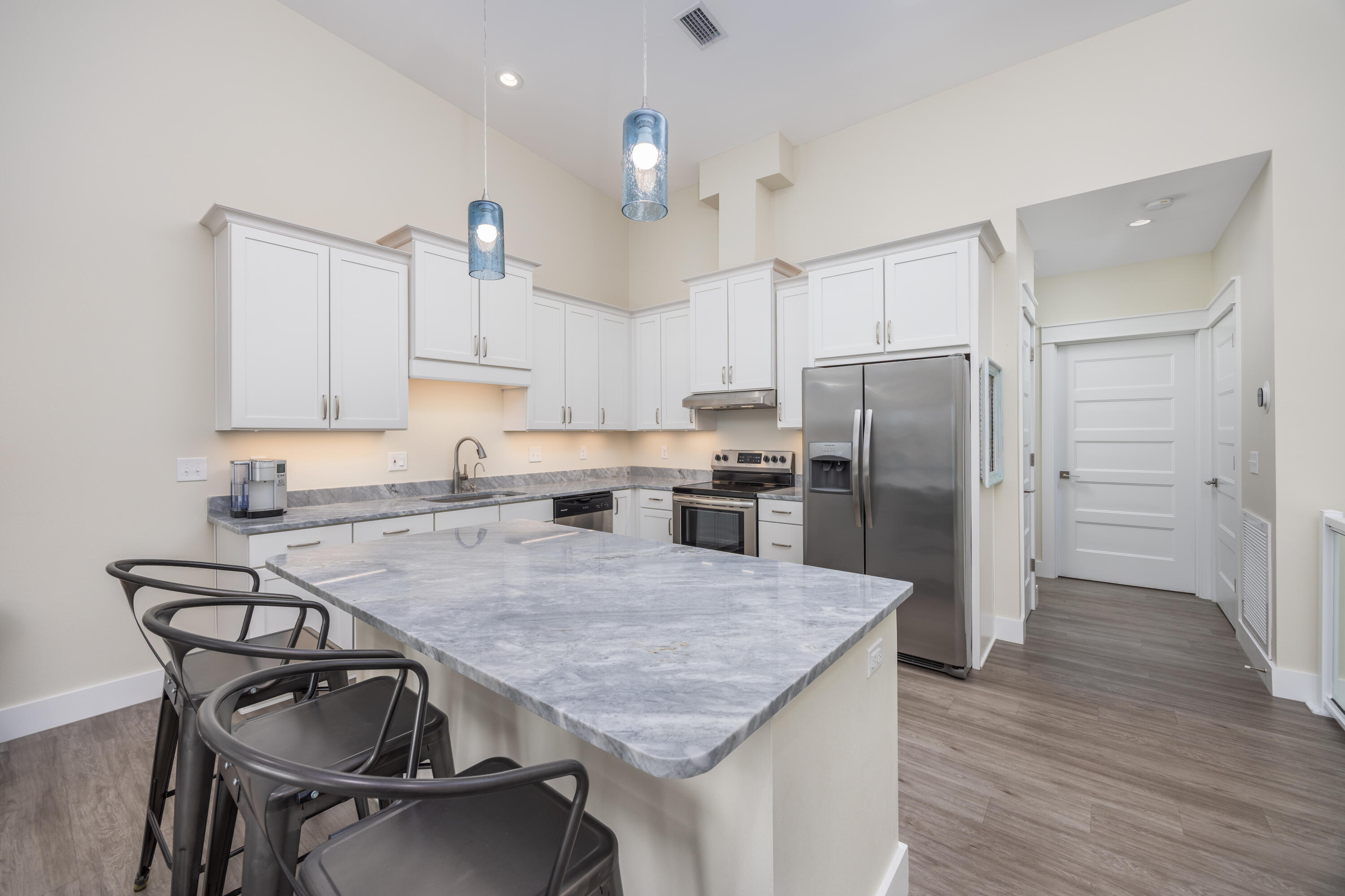 SOUNDSIDE LOFTS - Residential