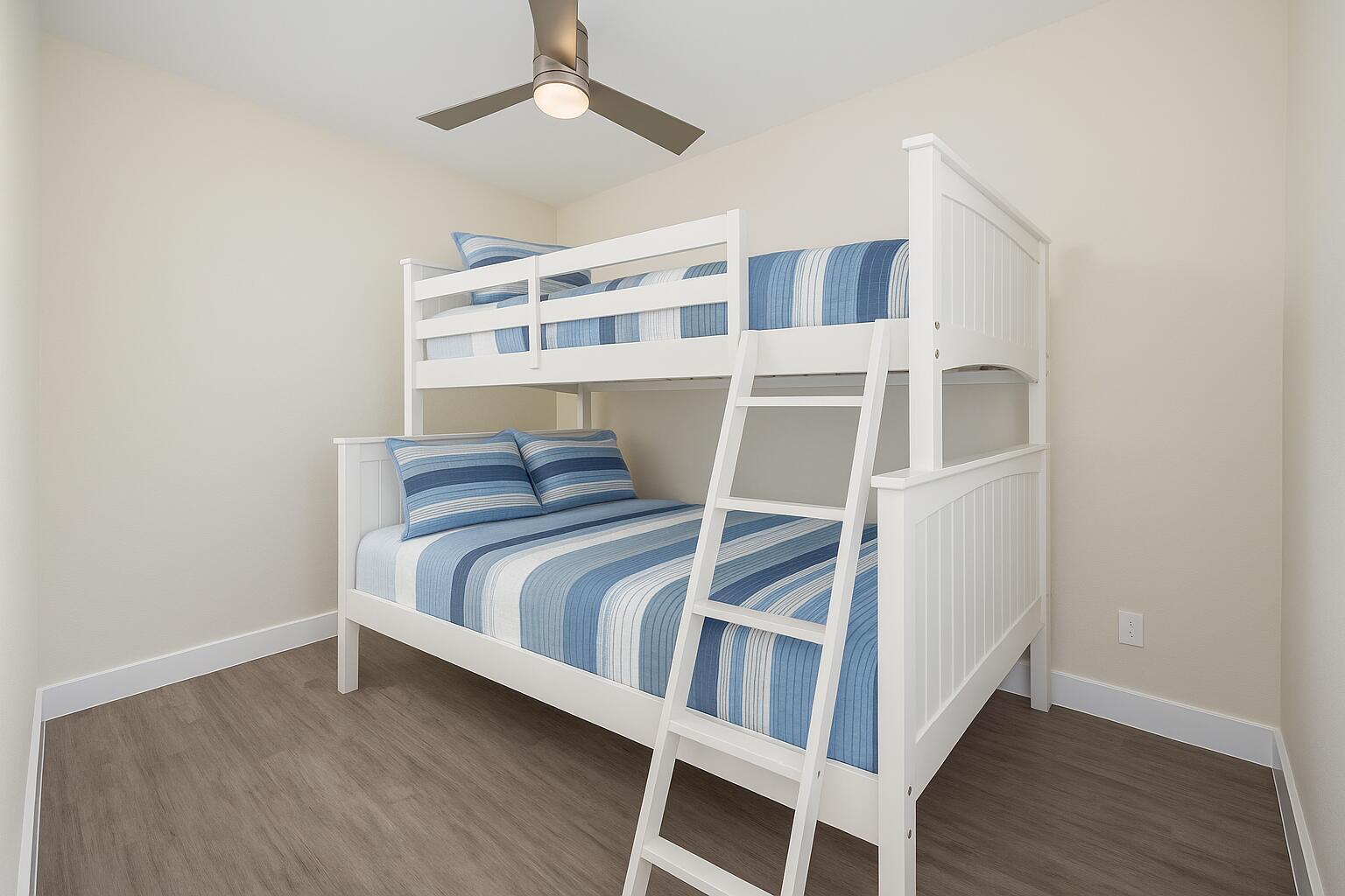 SOUNDSIDE LOFTS - Residential