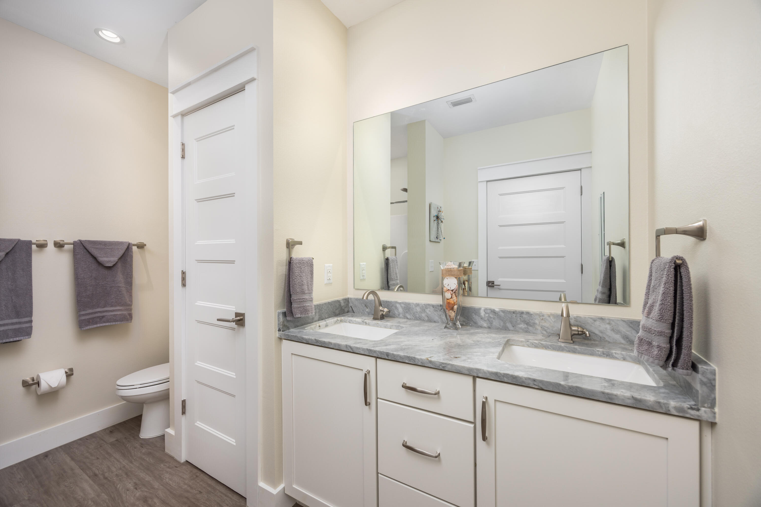 SOUNDSIDE LOFTS - Residential