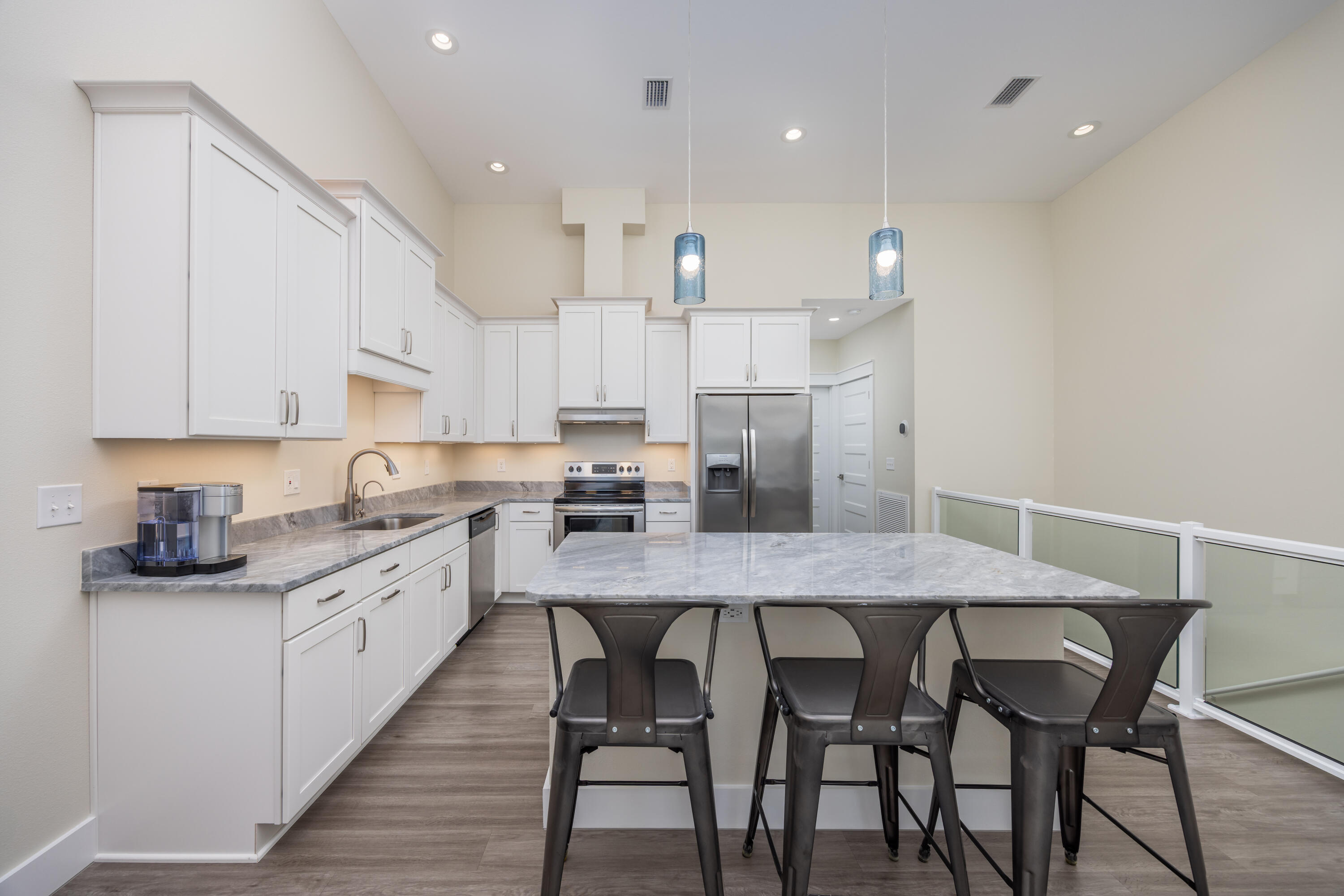 SOUNDSIDE LOFTS - Residential