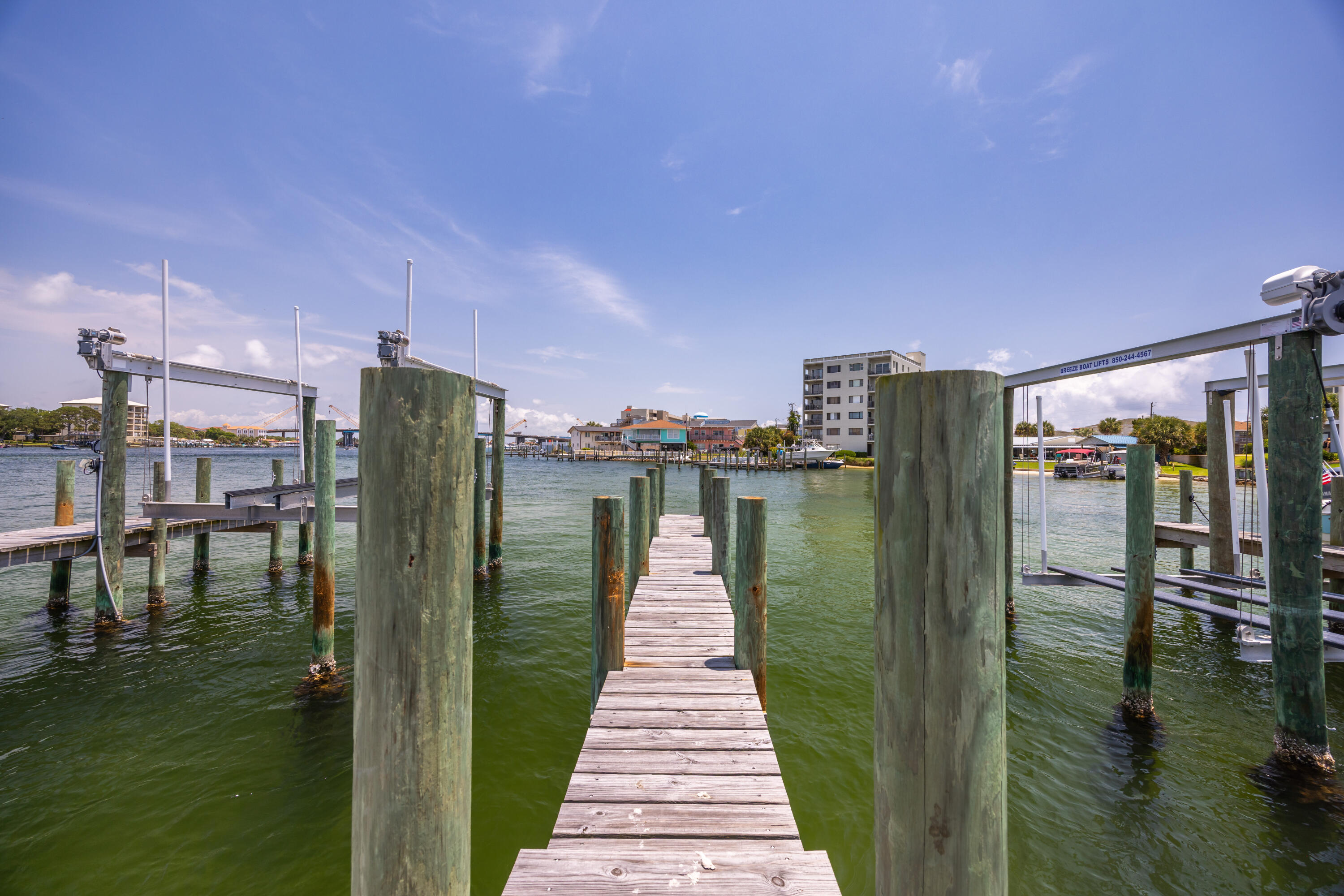 SOUNDSIDE LOFTS - Residential