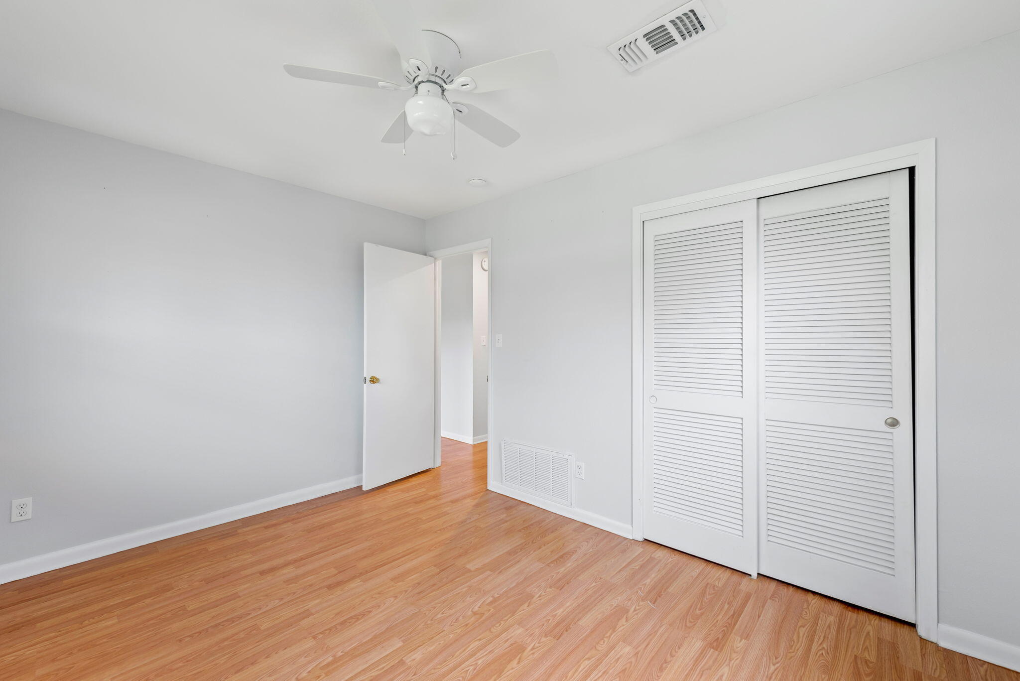 OAK TREE PARK - Residential