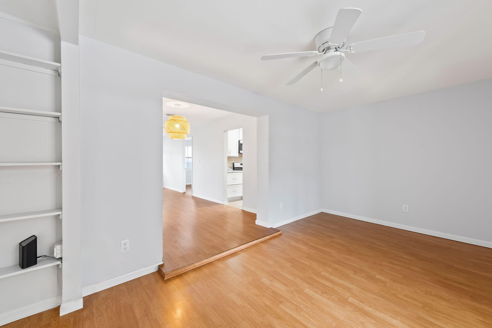 OAK TREE PARK - Residential