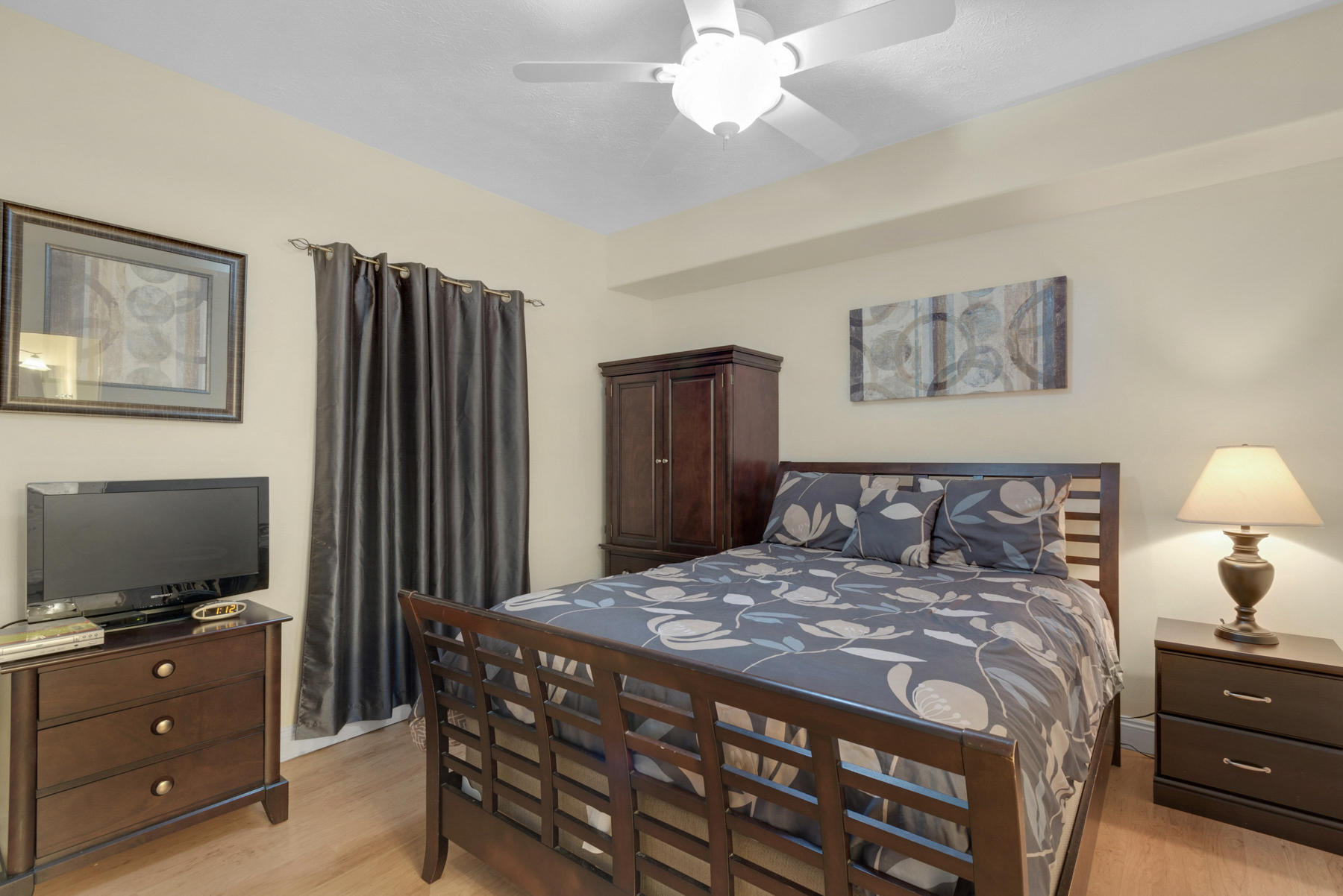 TREASURE ISLAND RESORT - Residential