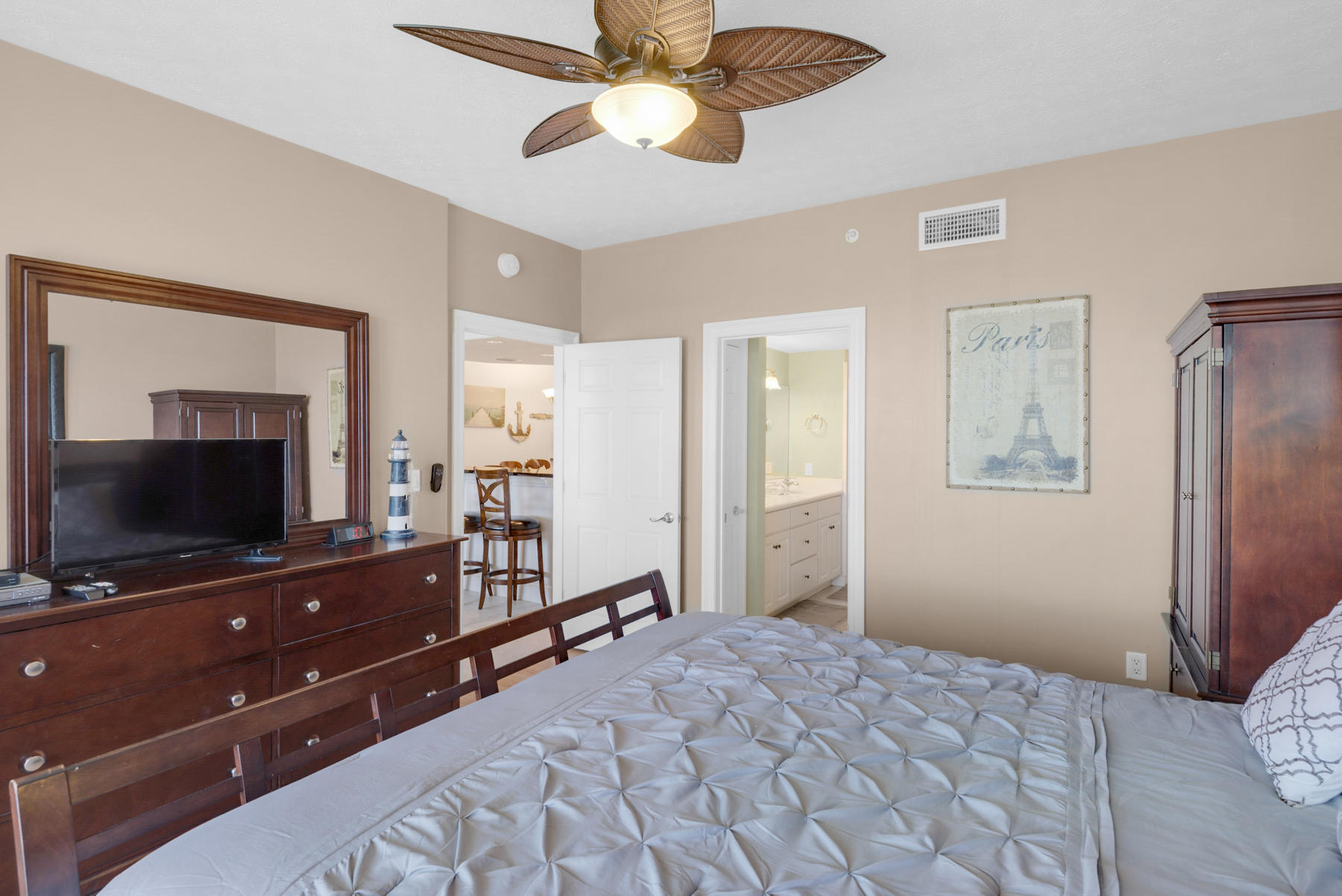 TREASURE ISLAND RESORT - Residential