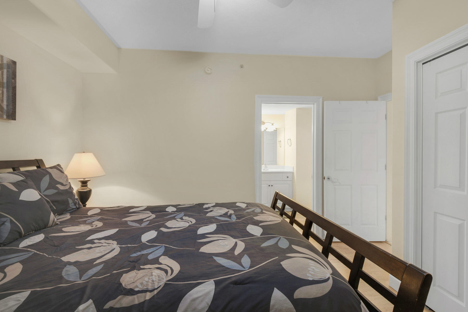 TREASURE ISLAND RESORT - Residential