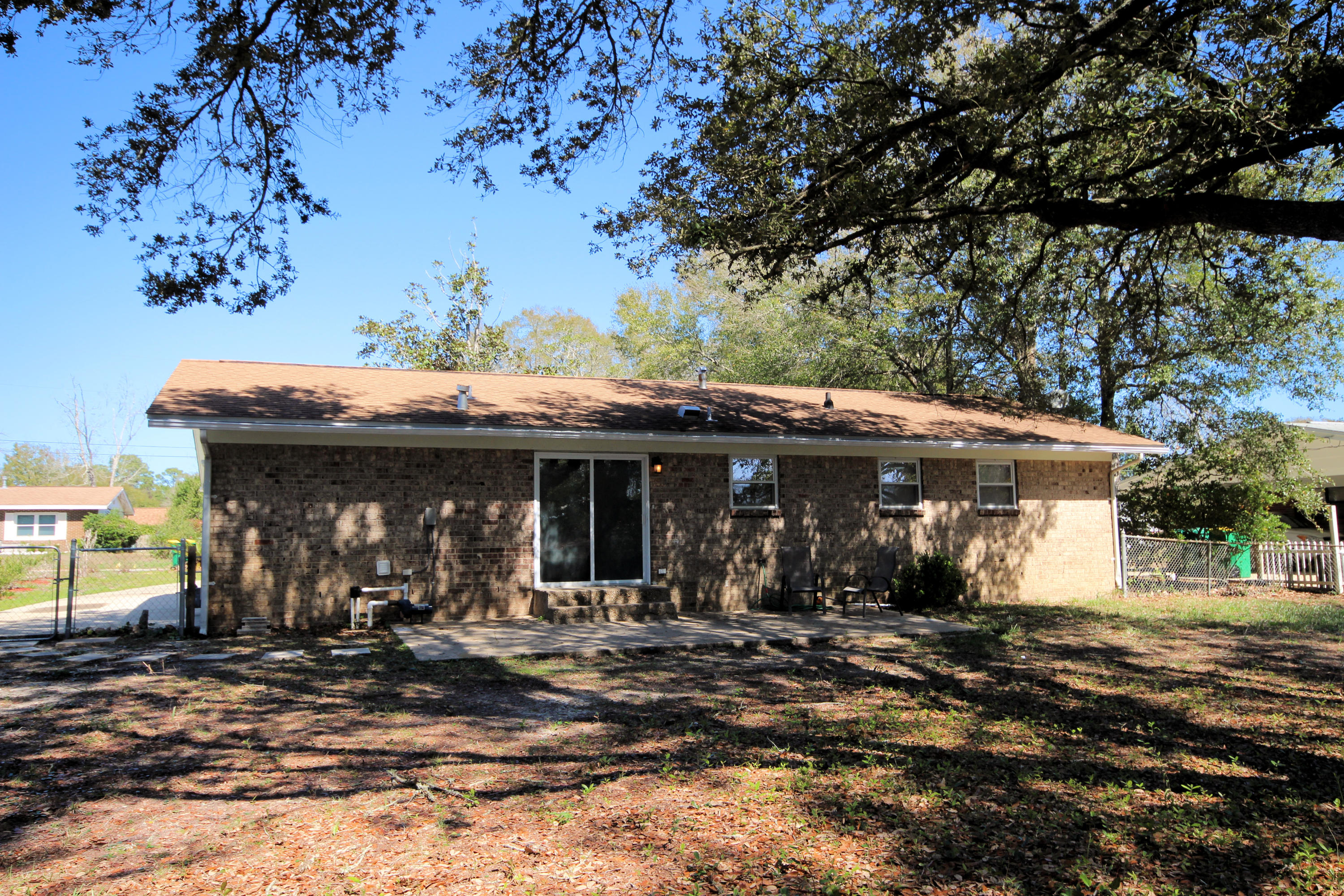 MARY ESTHER HEIGHTS - Residential