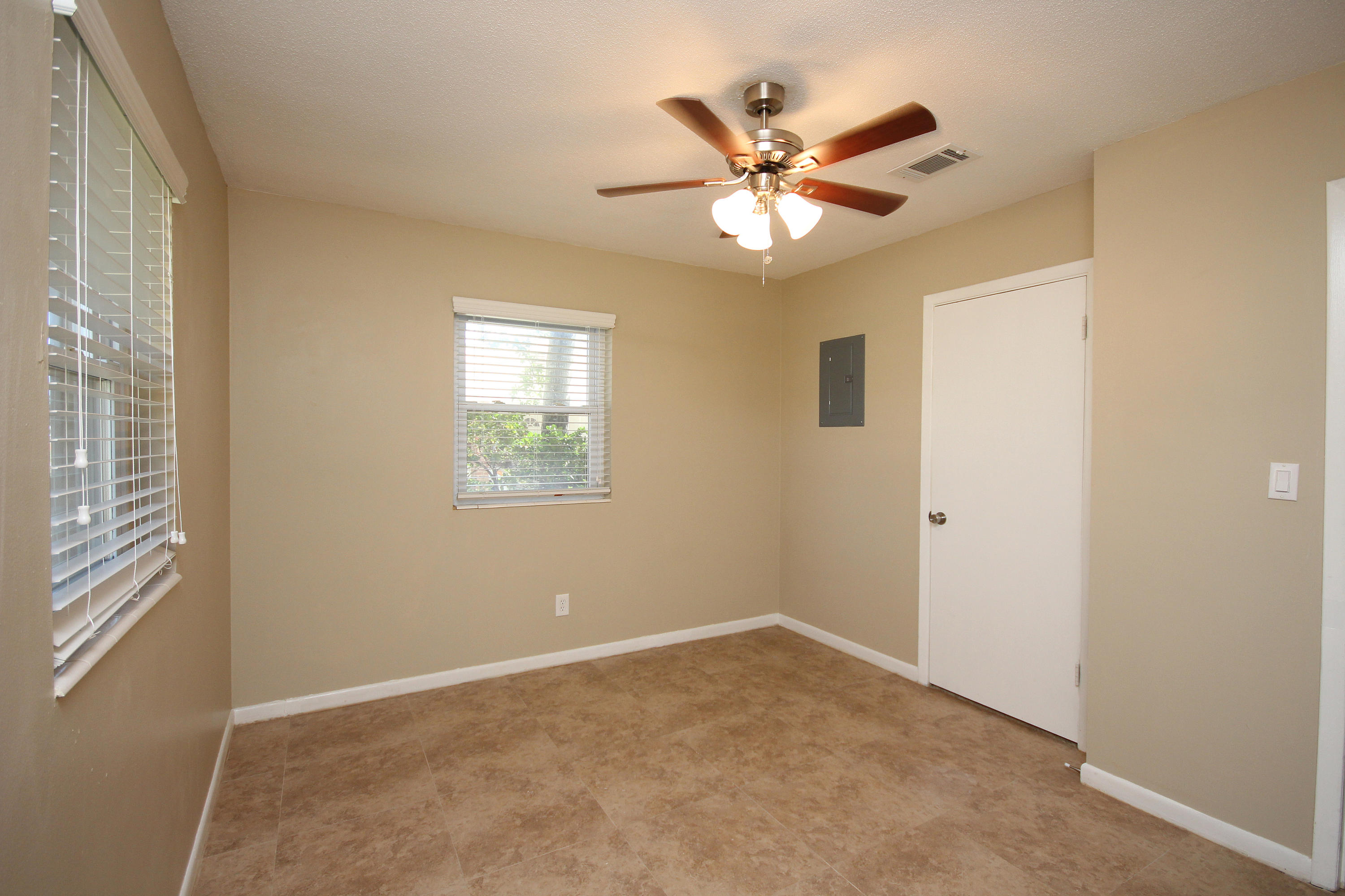 MARY ESTHER HEIGHTS - Residential