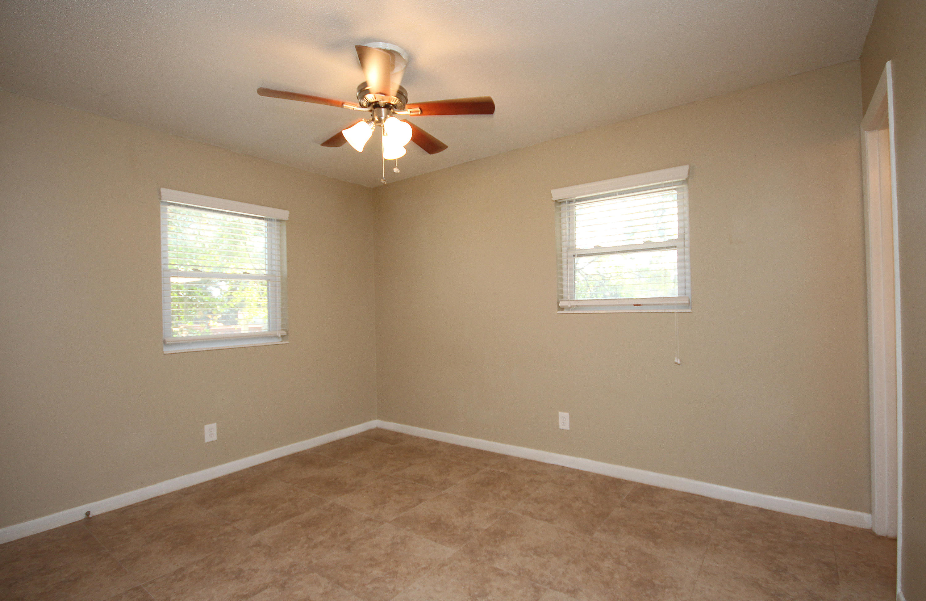 MARY ESTHER HEIGHTS - Residential