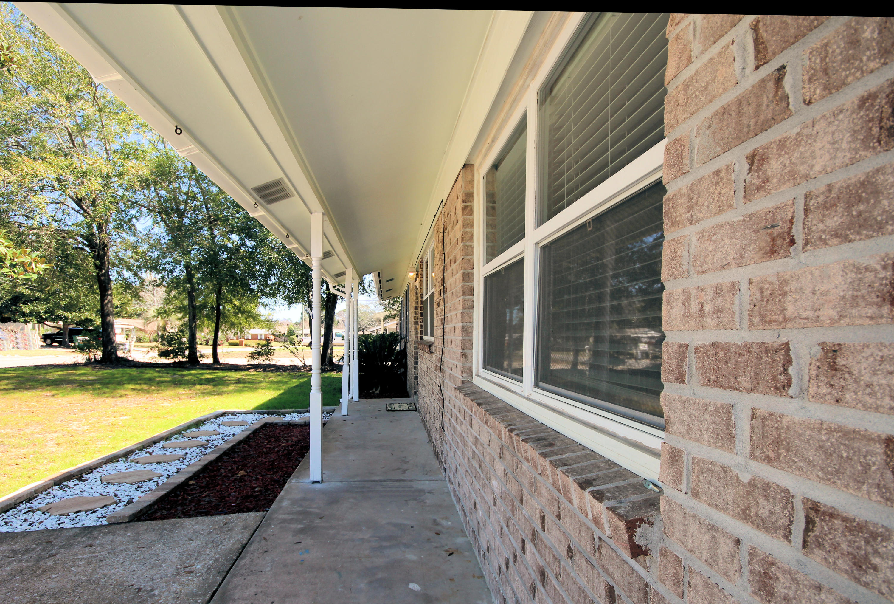 MARY ESTHER HEIGHTS - Residential