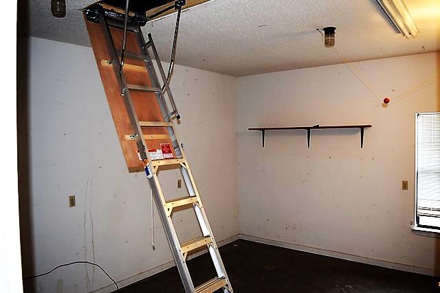 COUNTRYVIEW ESTATES - Residential