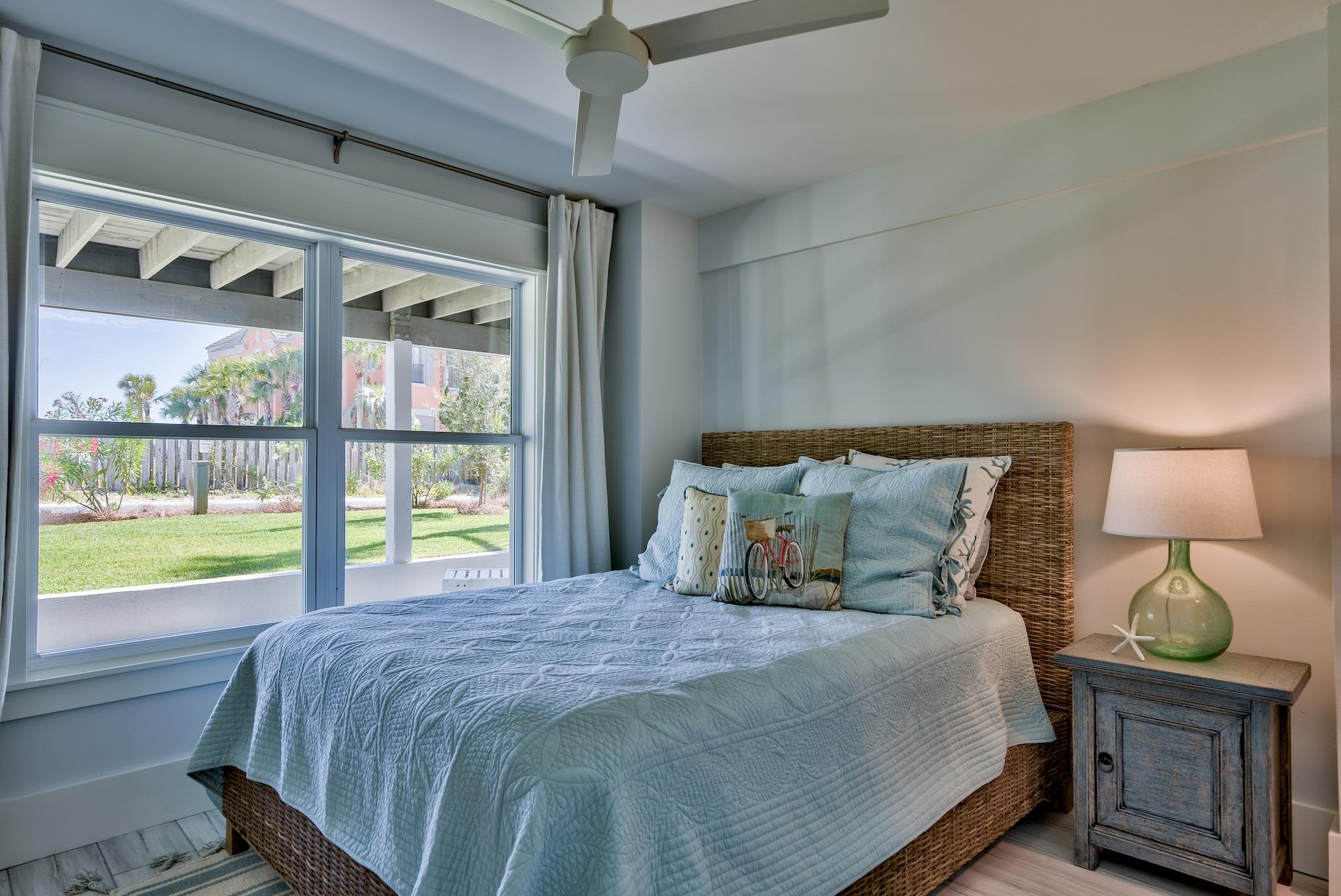 EASTERN LAKE S/D - Residential