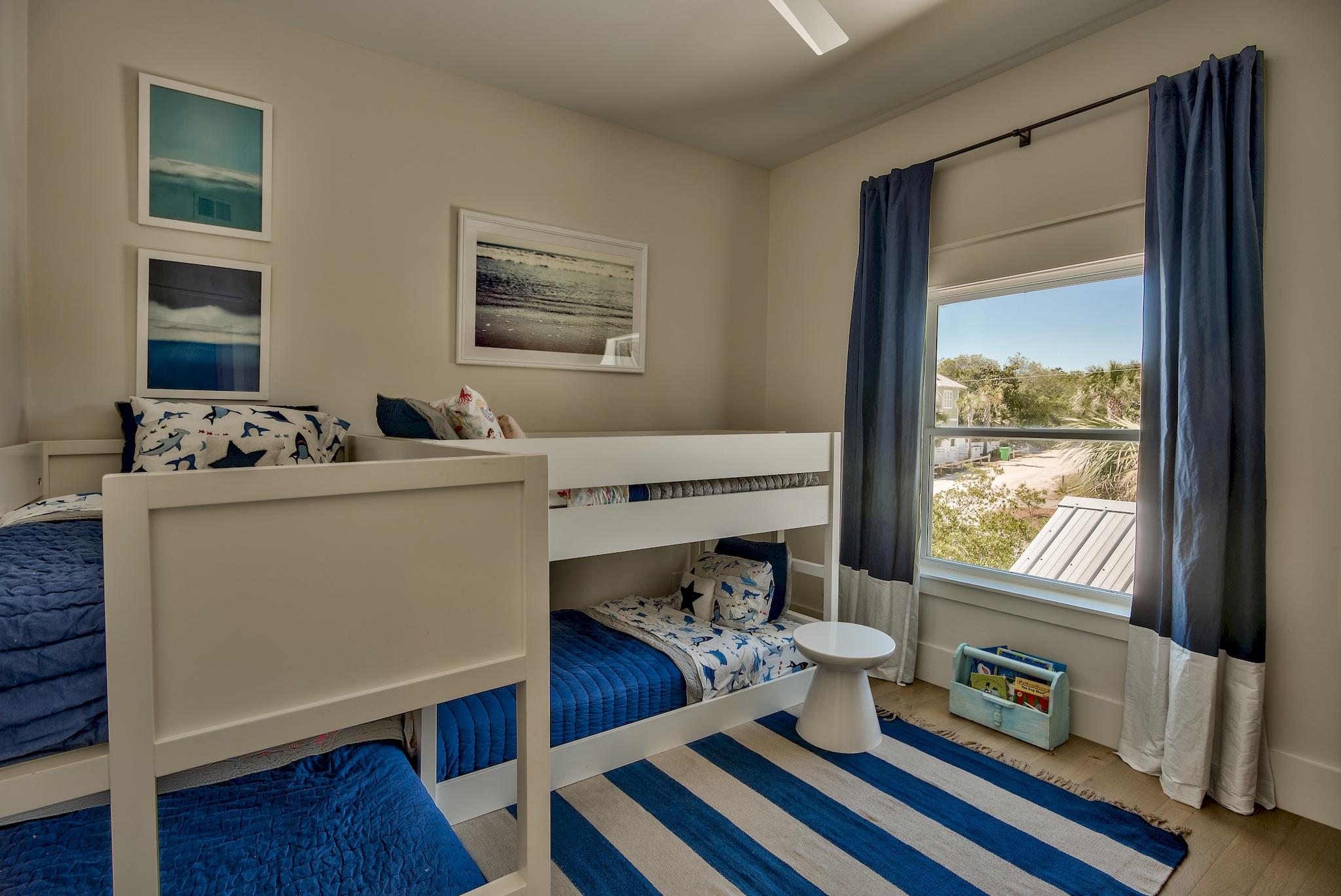 EASTERN LAKE S/D - Residential