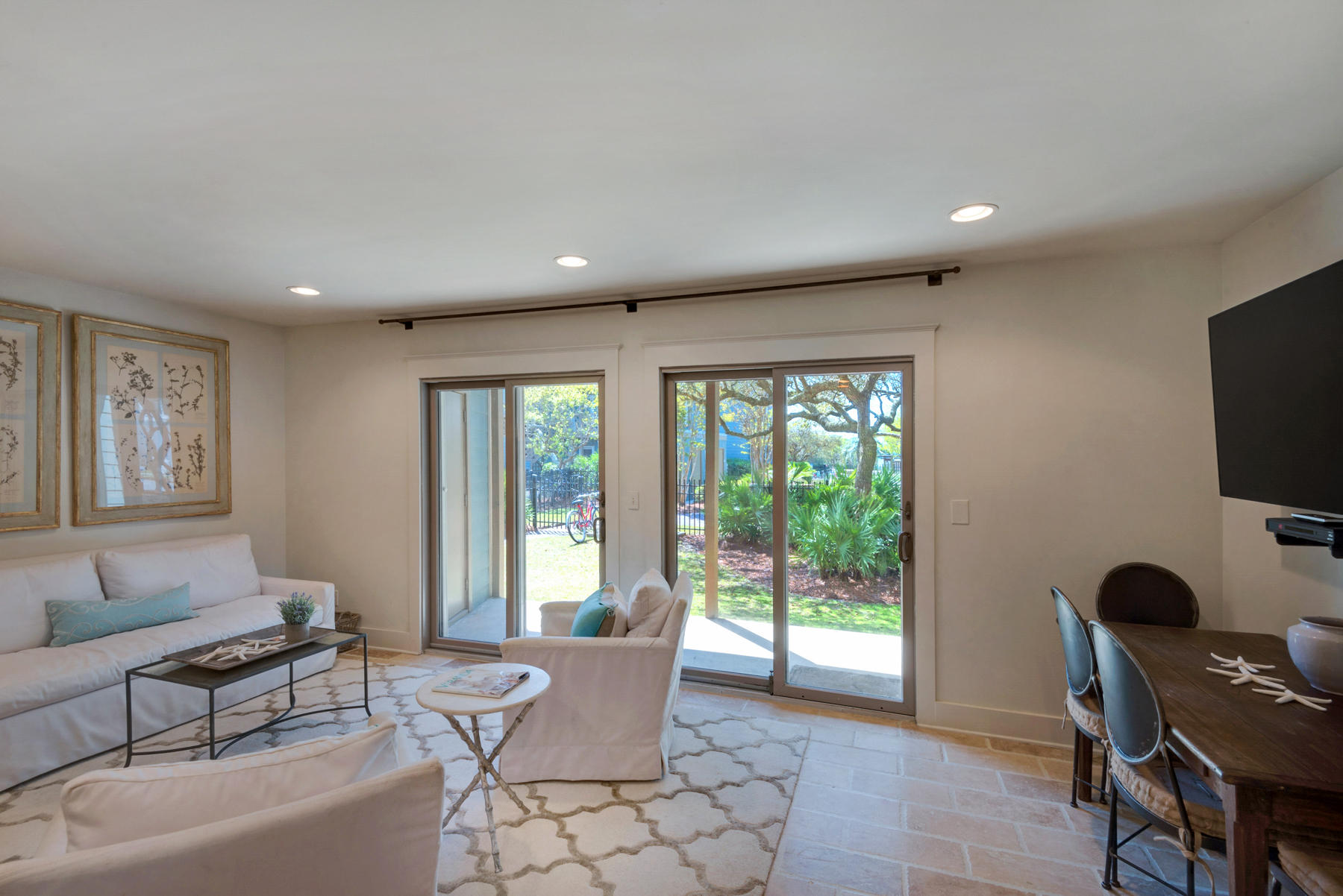 INLET DUNES CONDO PH 2 - Residential