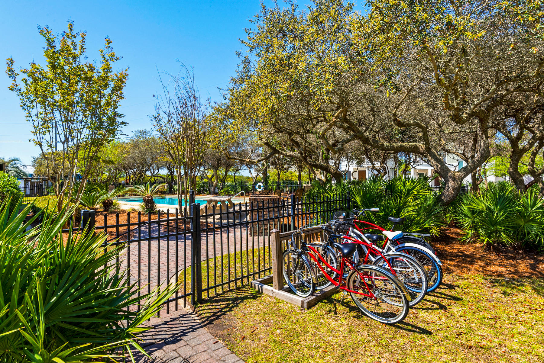 INLET DUNES CONDO PH 2 - Residential