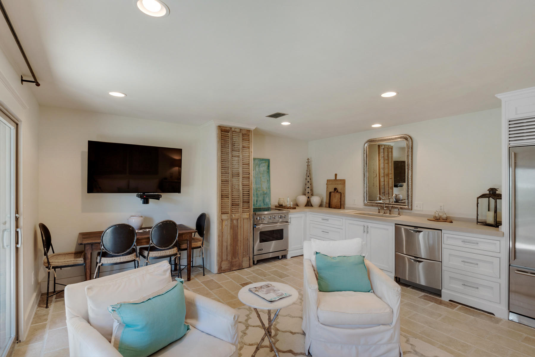 INLET DUNES CONDO PH 2 - Residential