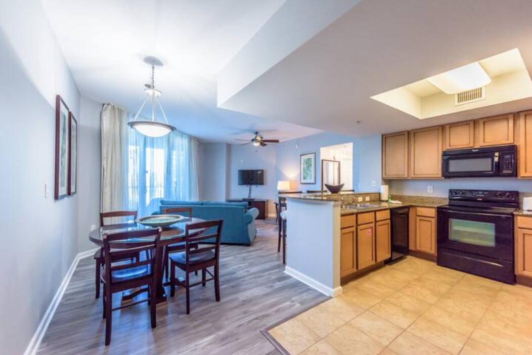 THE PALMS OF DESTIN - Residential