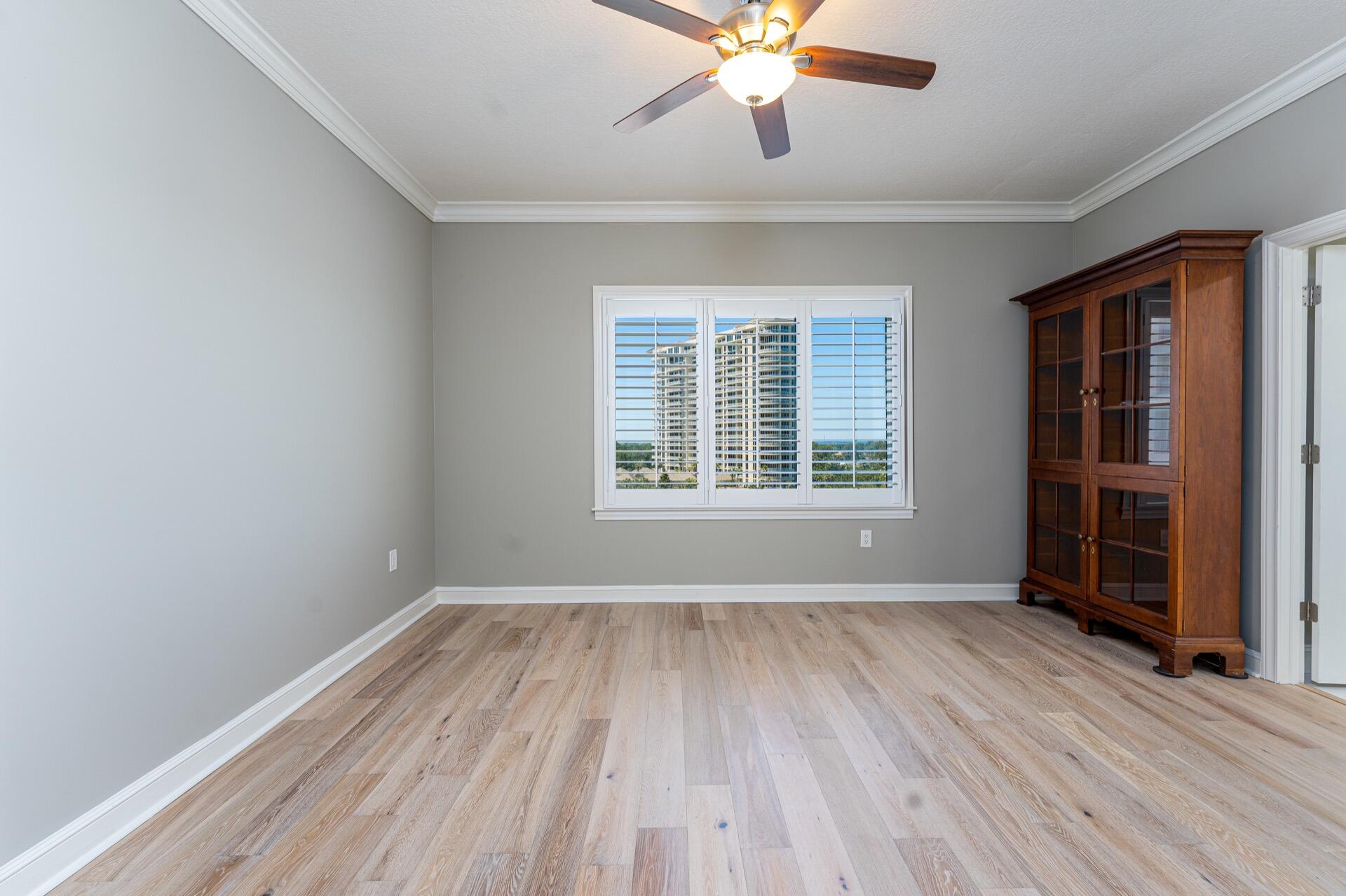 SOUTHWINDS II - Residential