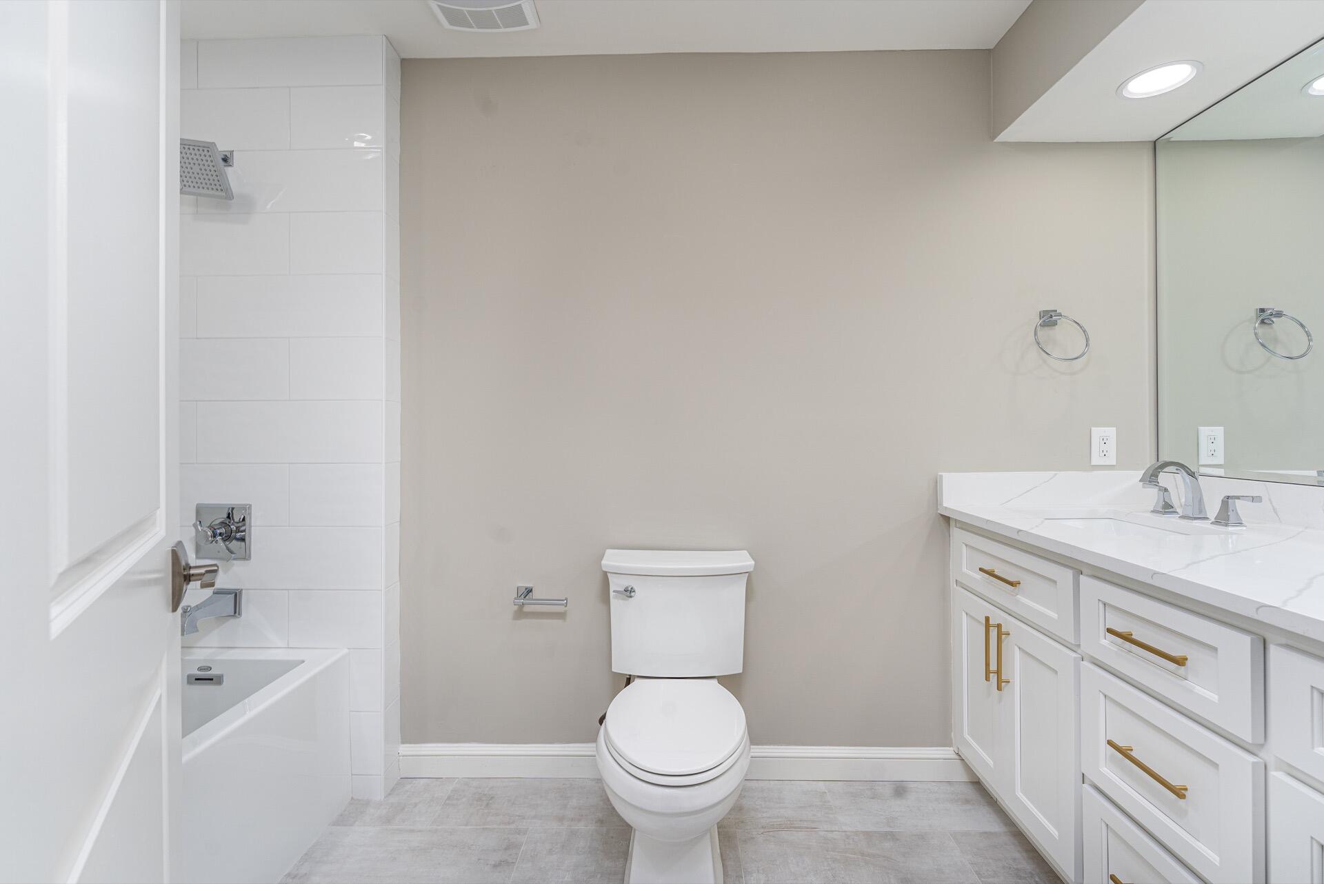 SOUTHWINDS II - Residential
