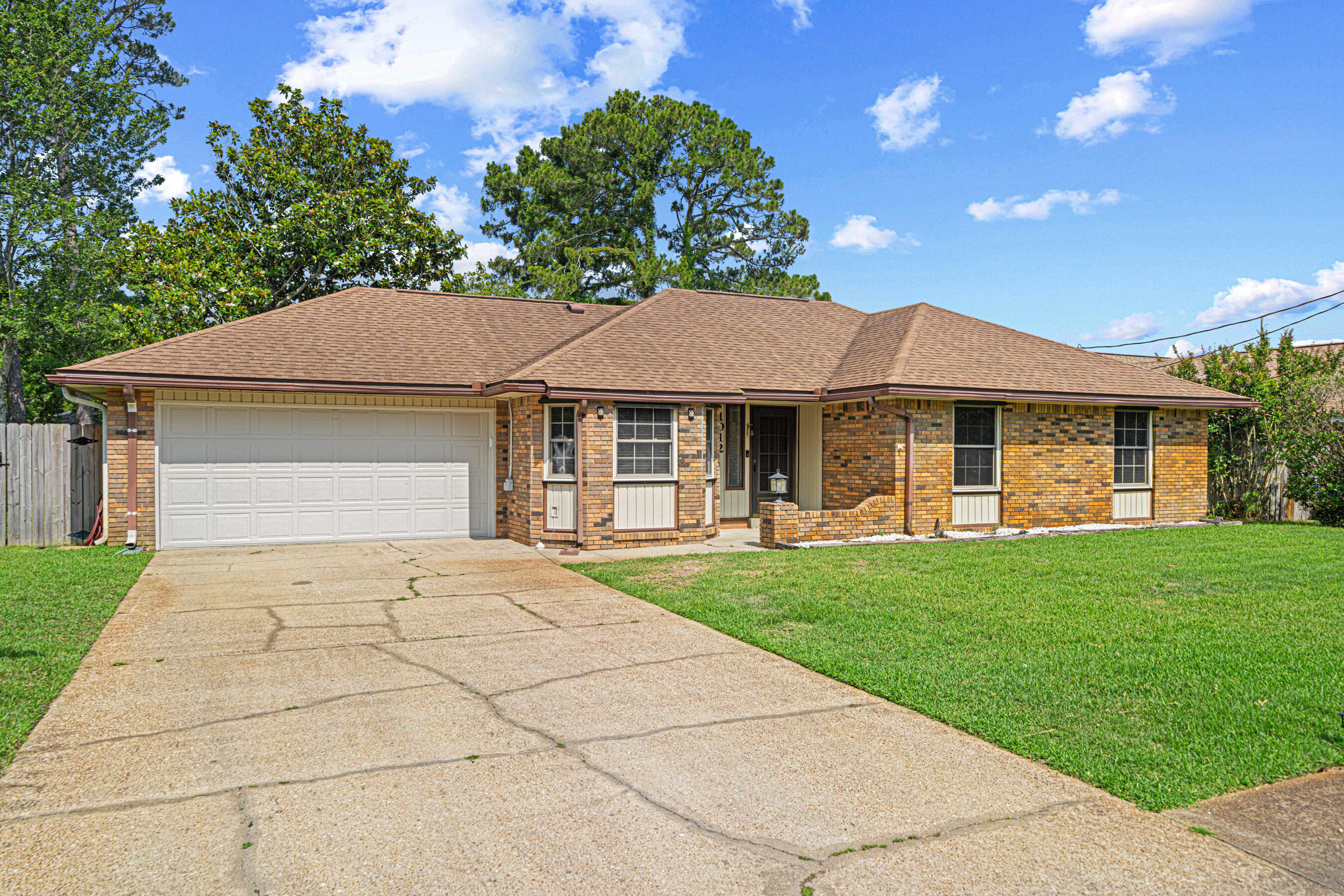 1012 Quail Hollow Drive