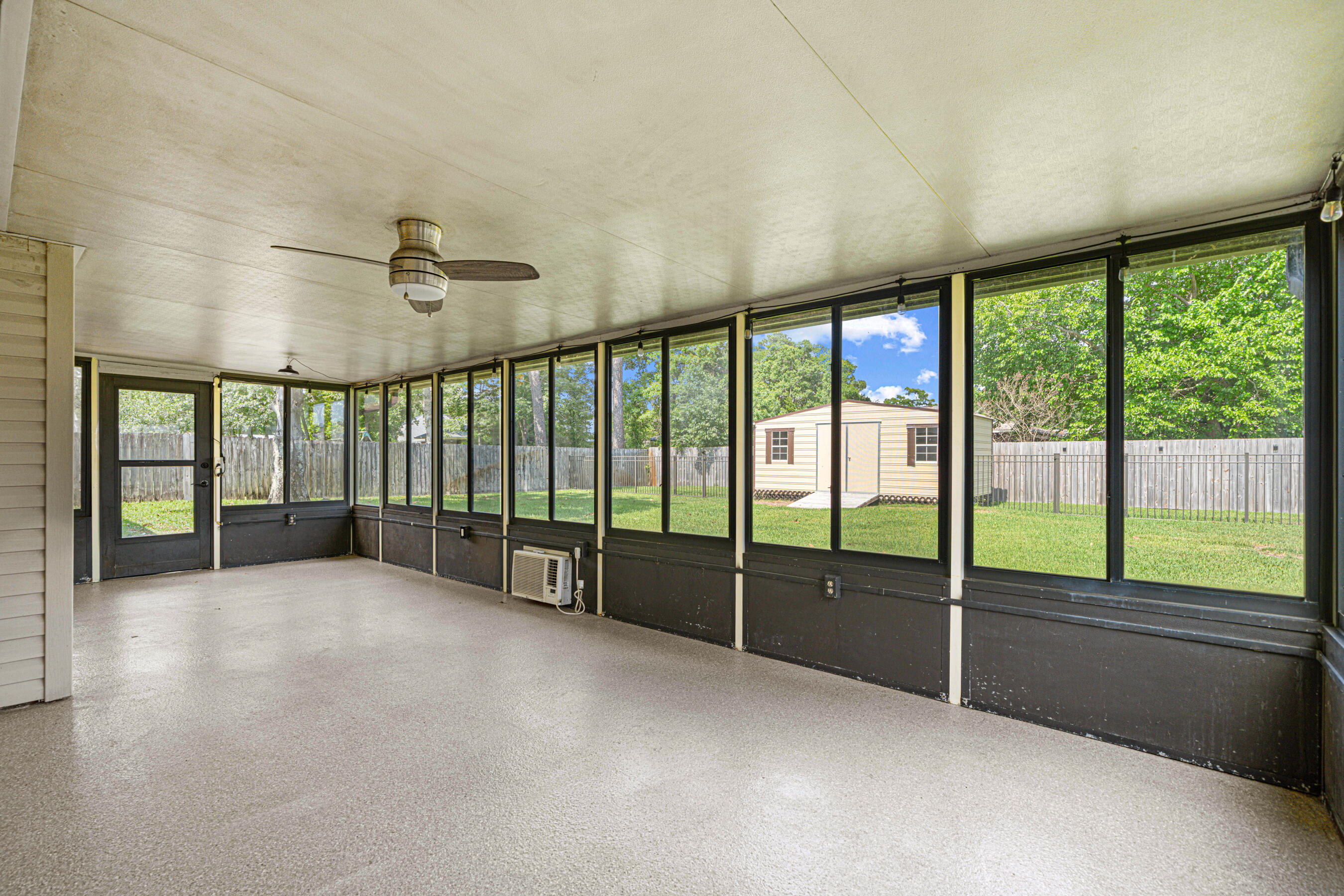 QUAIL RUN - Residential