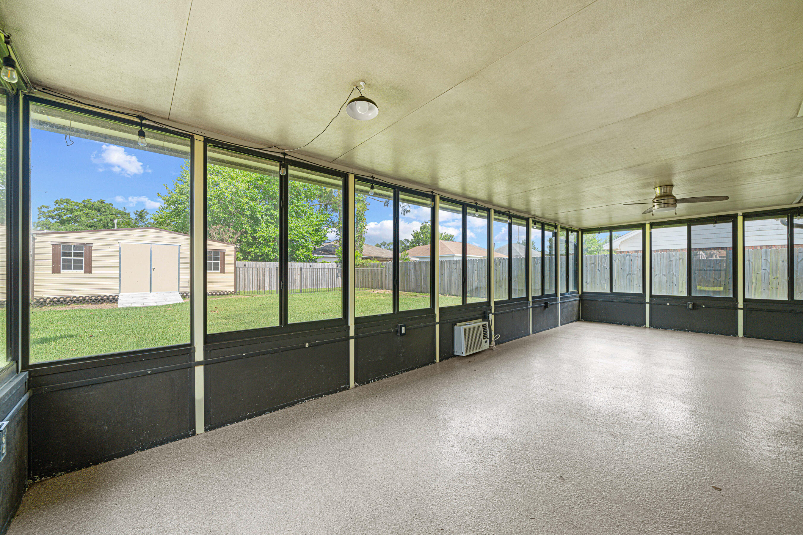 QUAIL RUN - Residential