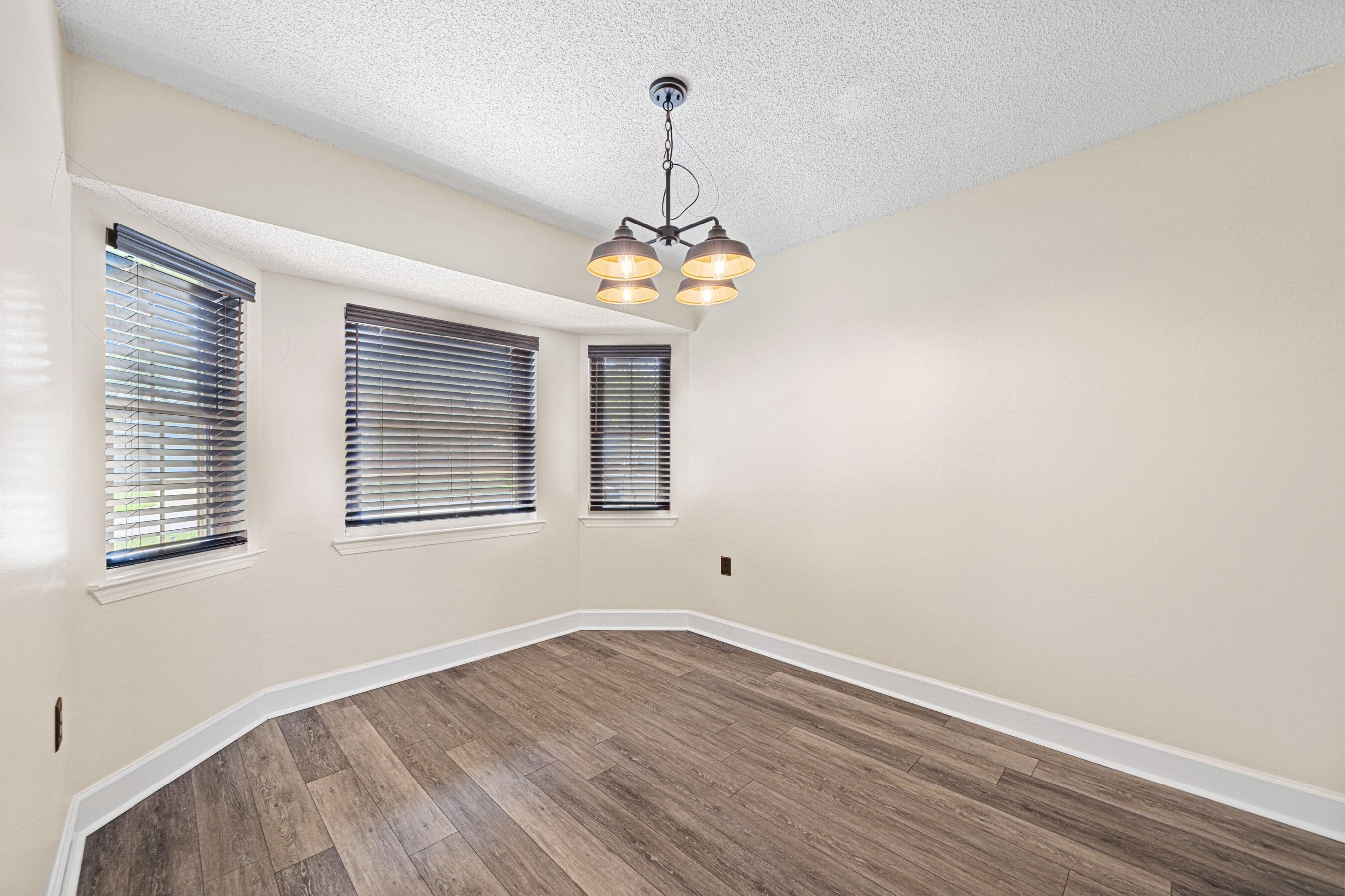 QUAIL RUN - Residential