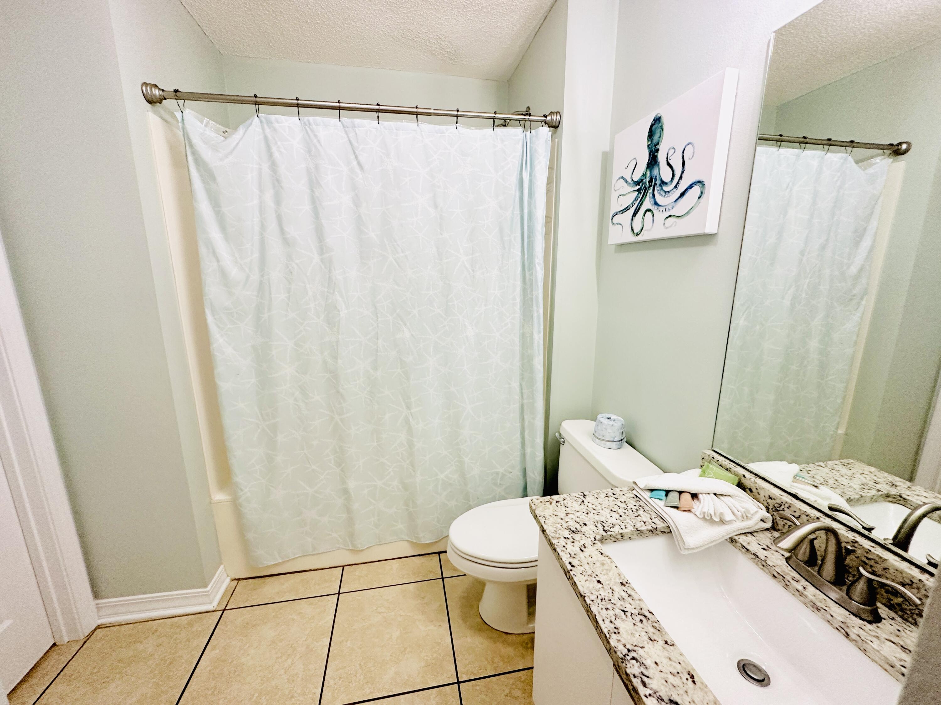 MARAVILLA CONDO 2 - Residential