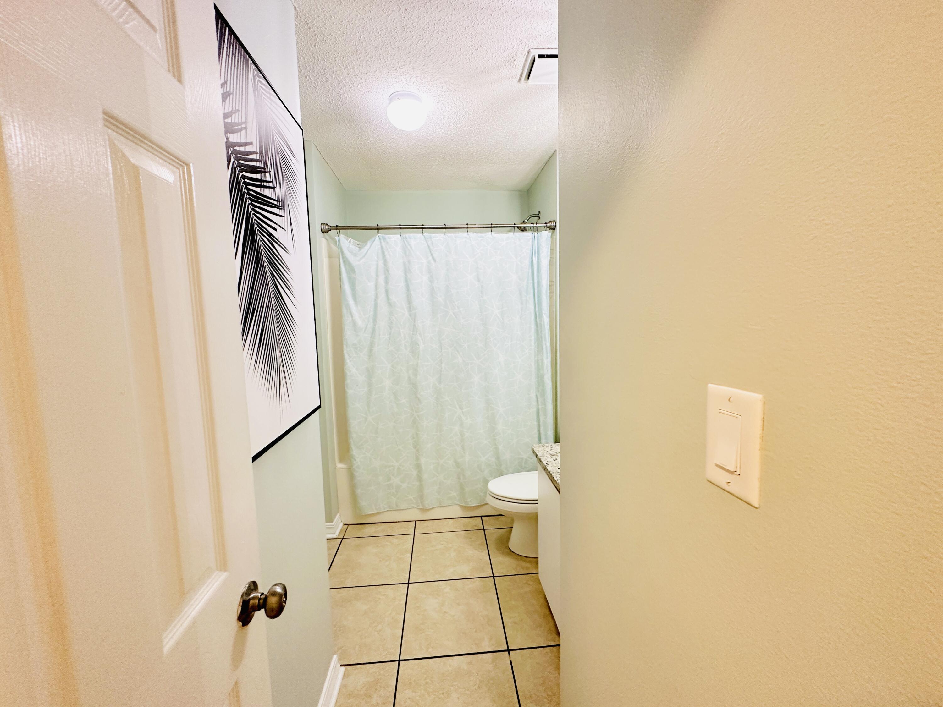 MARAVILLA CONDO 2 - Residential