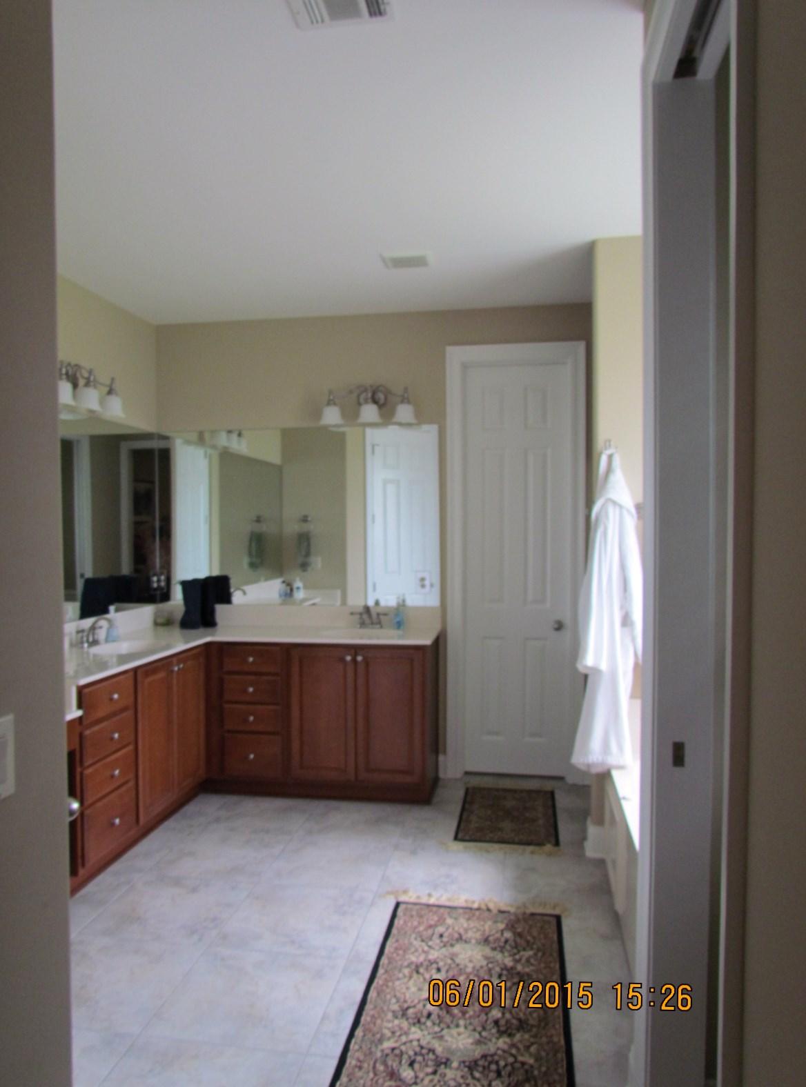 BAYSHORE PLACE PH 9 - Residential Lease