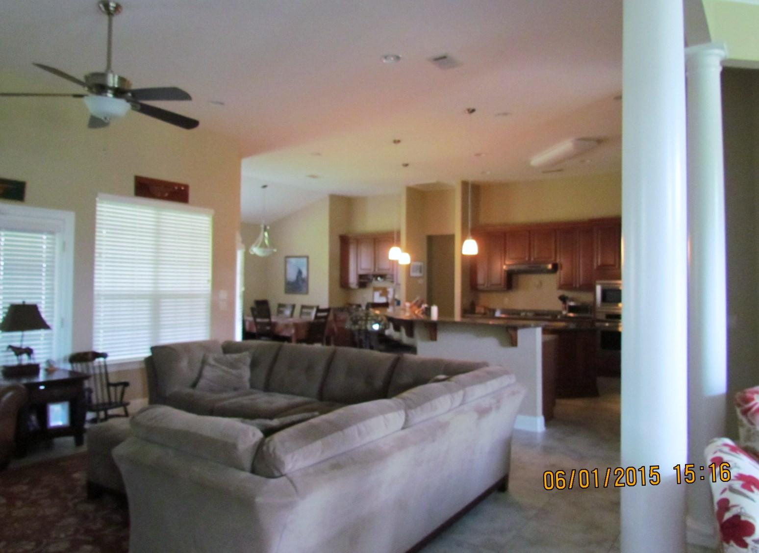 BAYSHORE PLACE PH 9 - Residential Lease