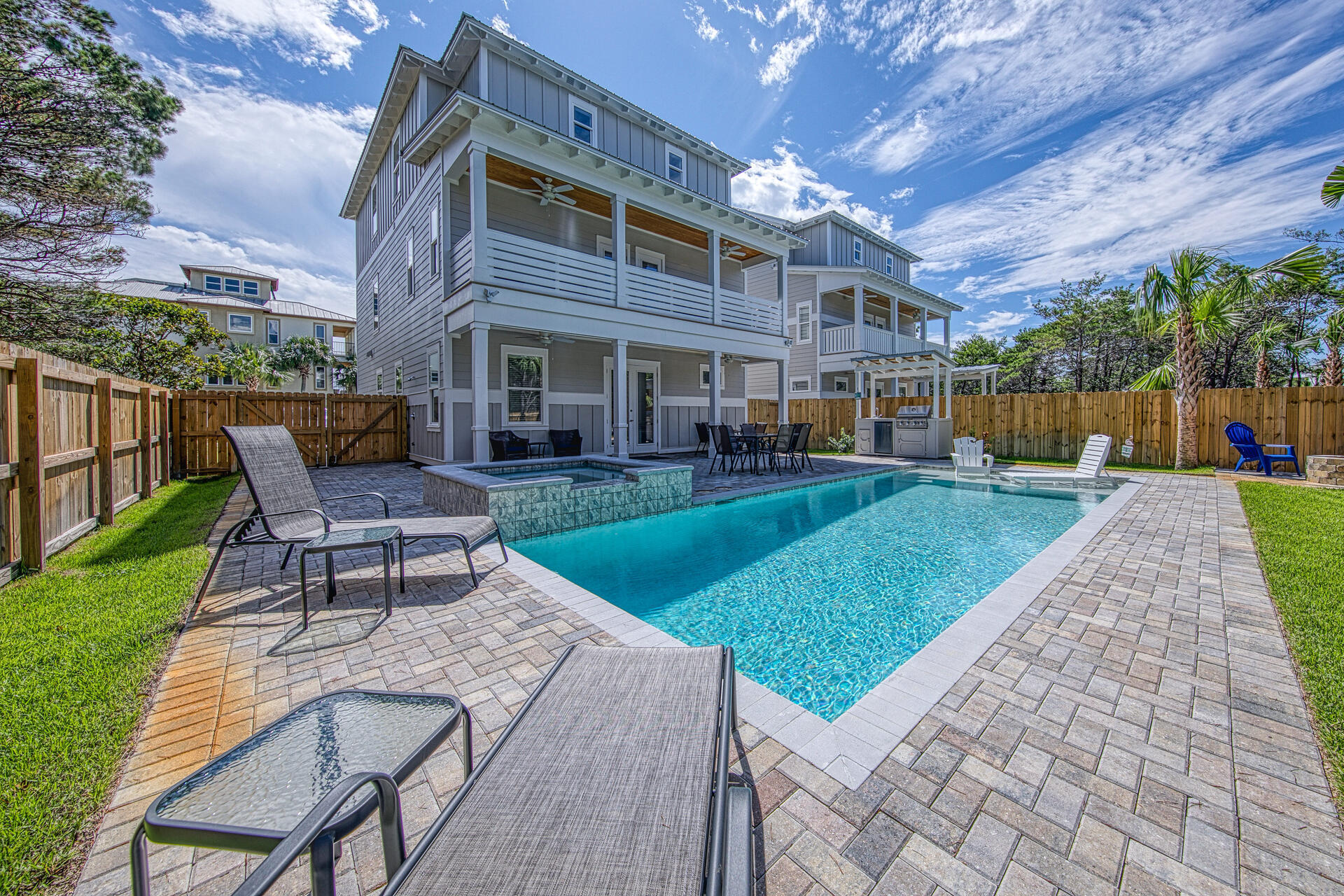 FRANGISTA BEACH 1ST ADDN - Residential