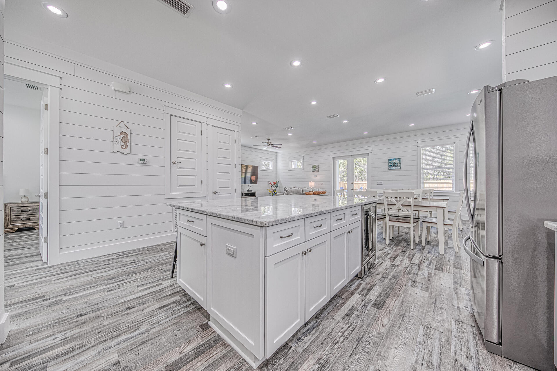 FRANGISTA BEACH 1ST ADDN - Residential