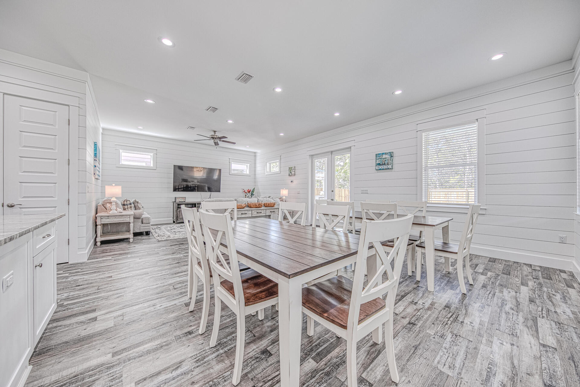 FRANGISTA BEACH 1ST ADDN - Residential