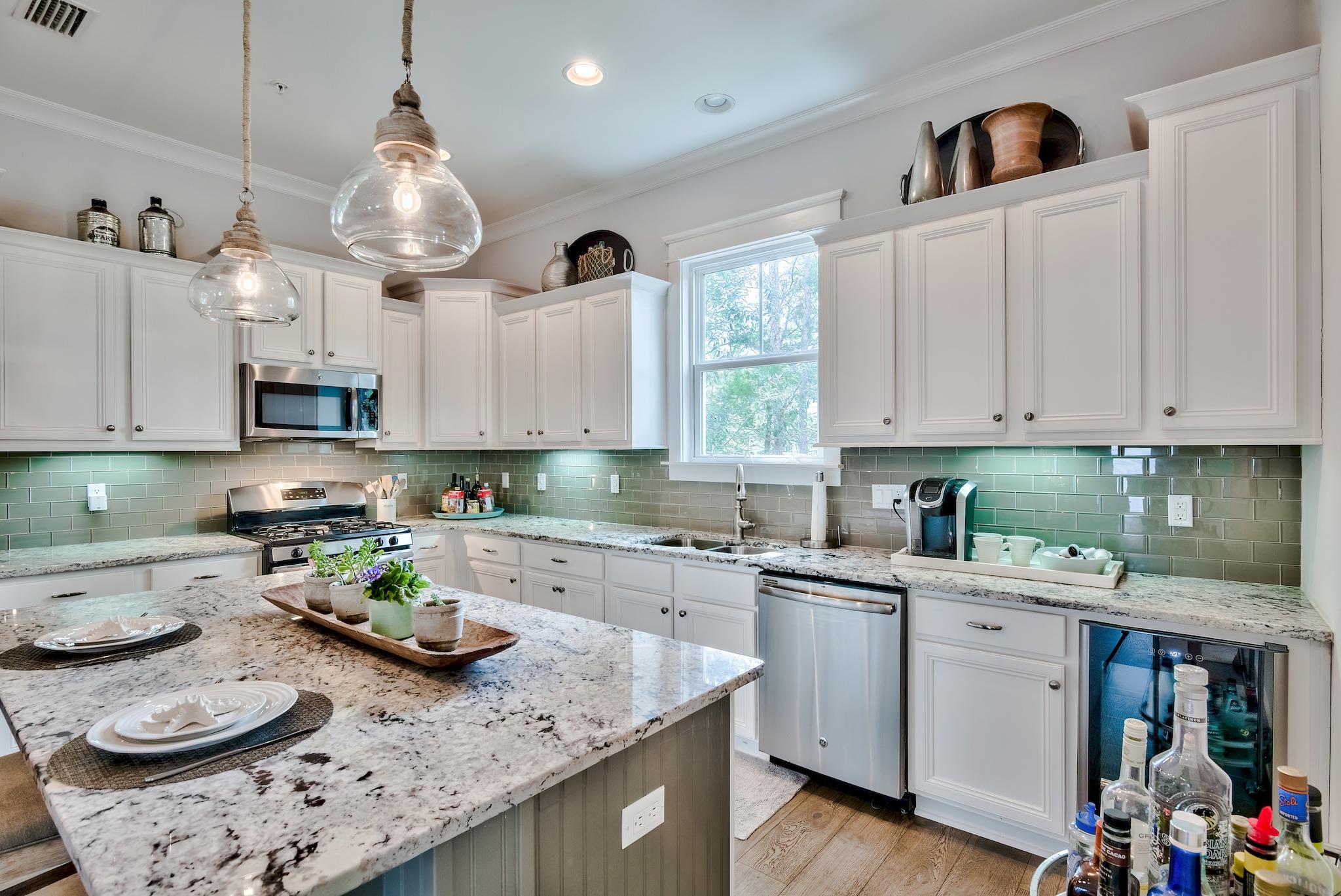 HIGHLAND PARKS - Residential