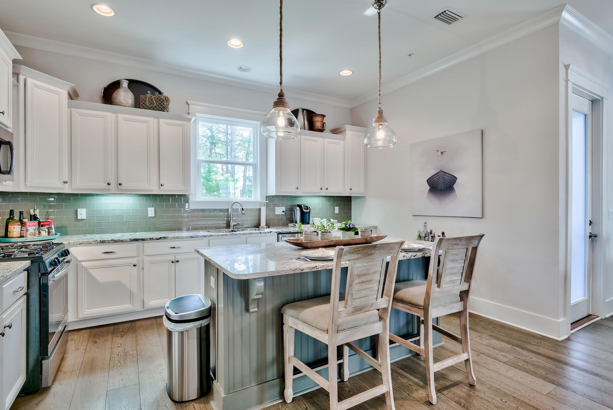 HIGHLAND PARKS - Residential