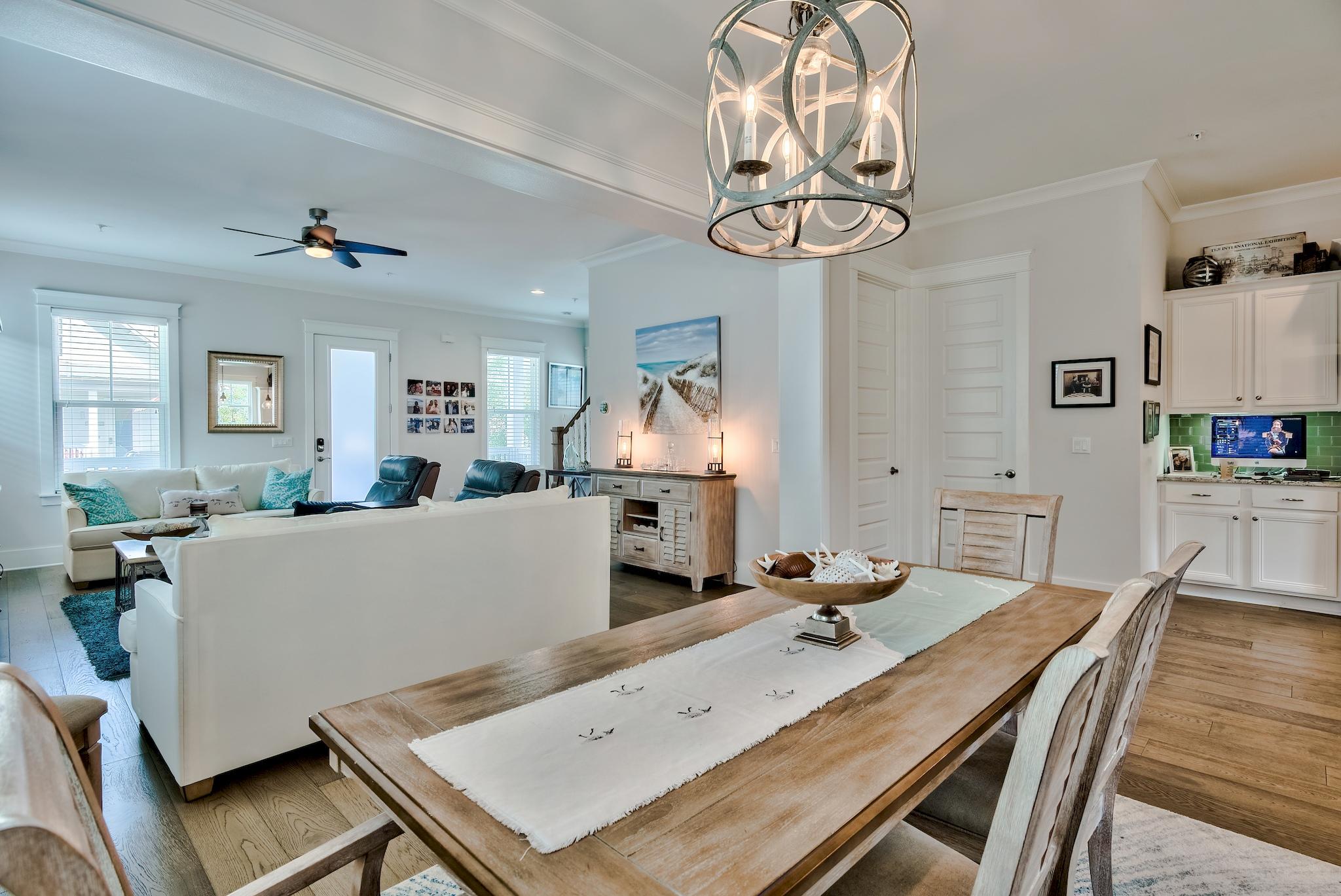 HIGHLAND PARKS - Residential