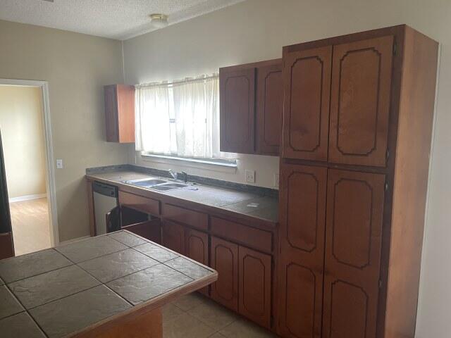 NORTHVIEW ESTATES 3RD ADDN - Residential