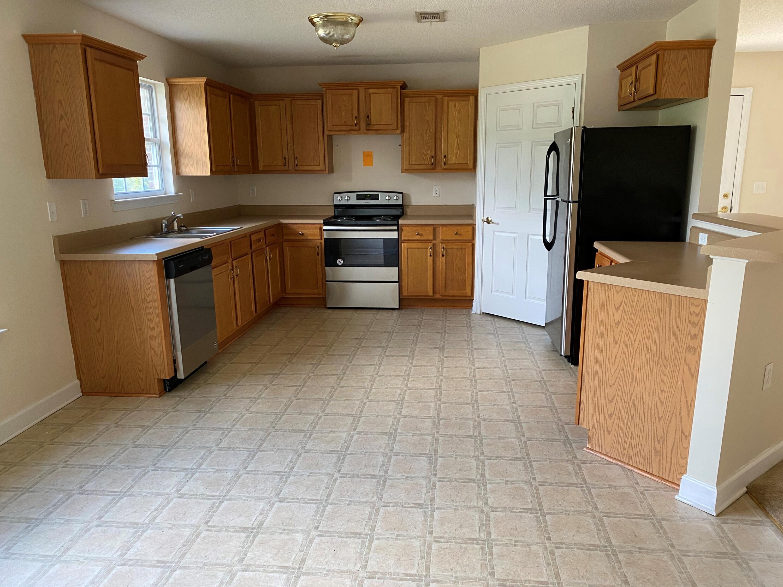 TRIPLE LAKES ESTATES - Residential