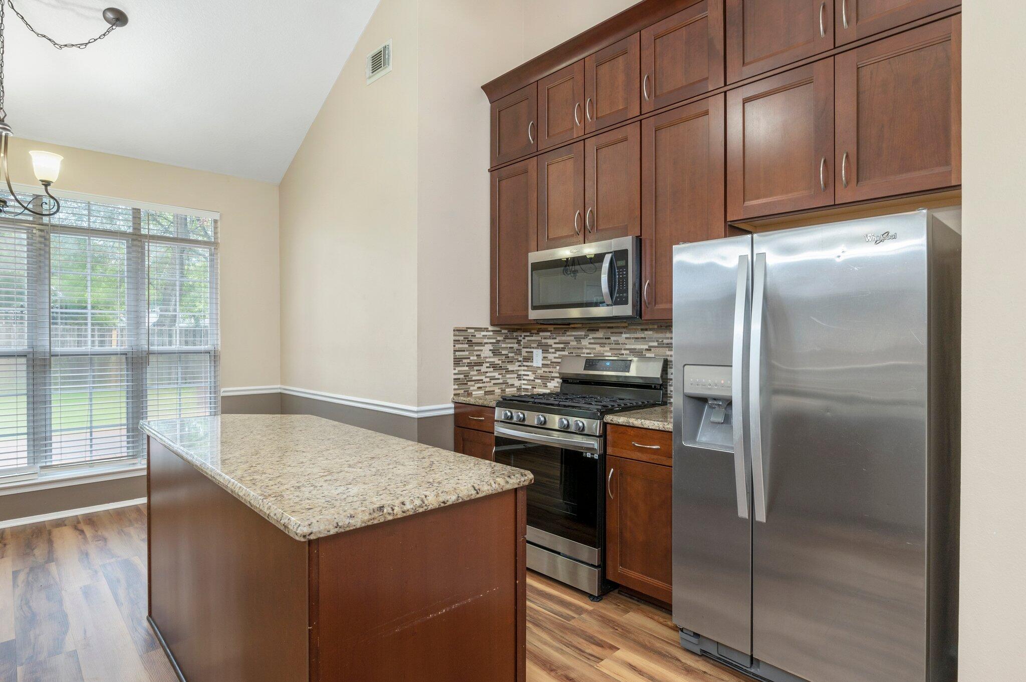 PARKWOOD ESTATES PH 7 - Residential Lease