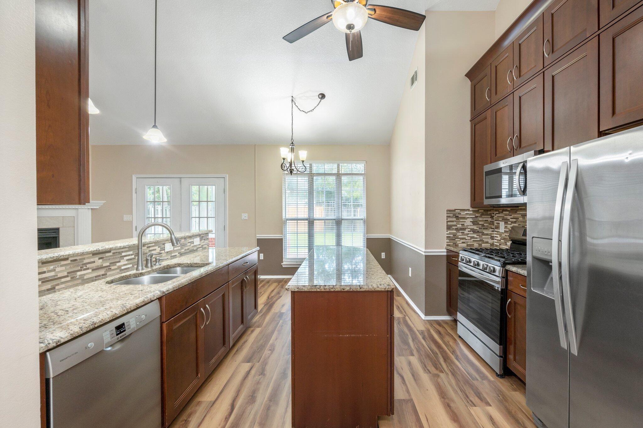 PARKWOOD ESTATES PH 7 - Residential Lease