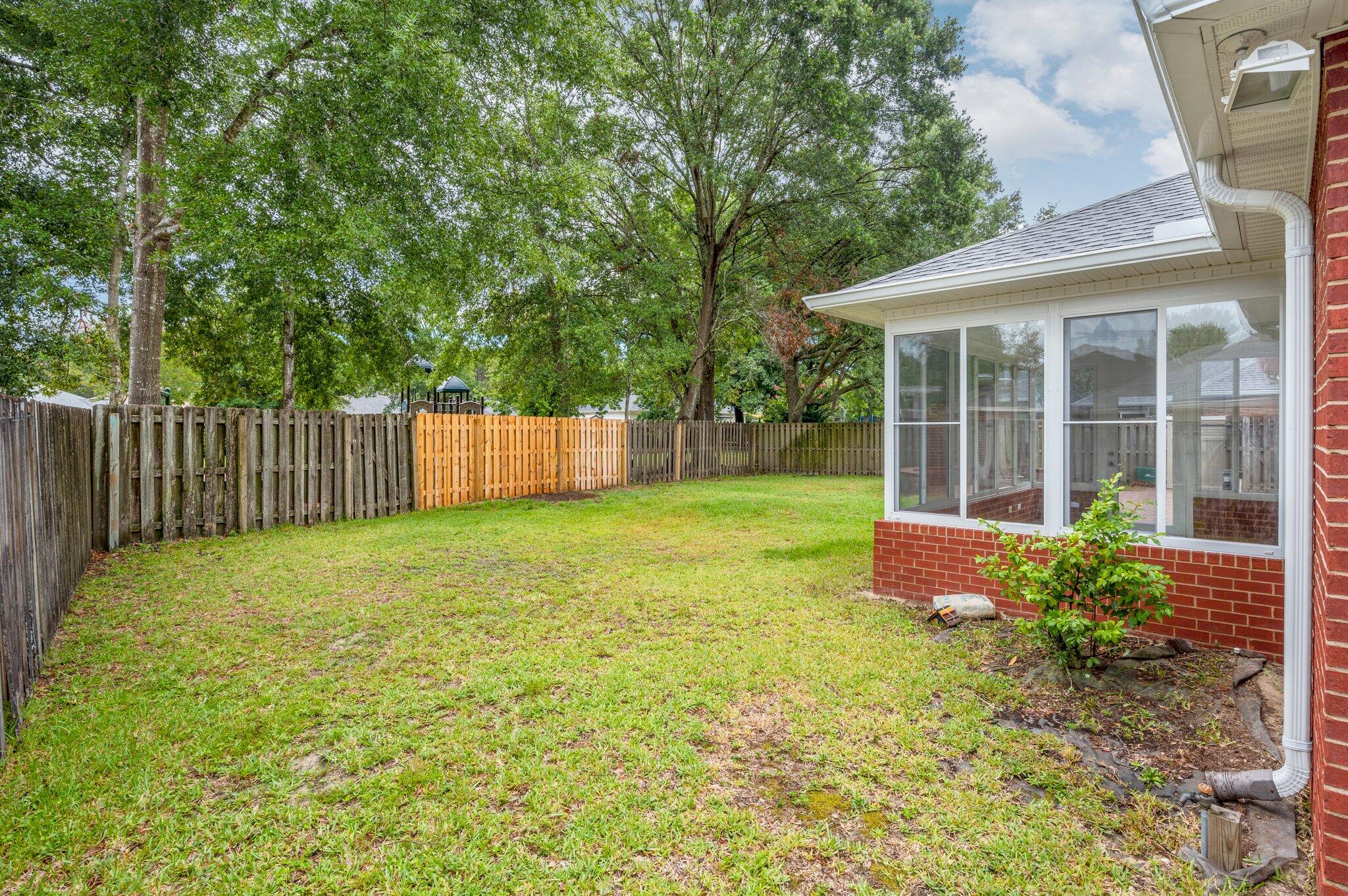 PARKWOOD ESTATES PH 7 - Residential Lease