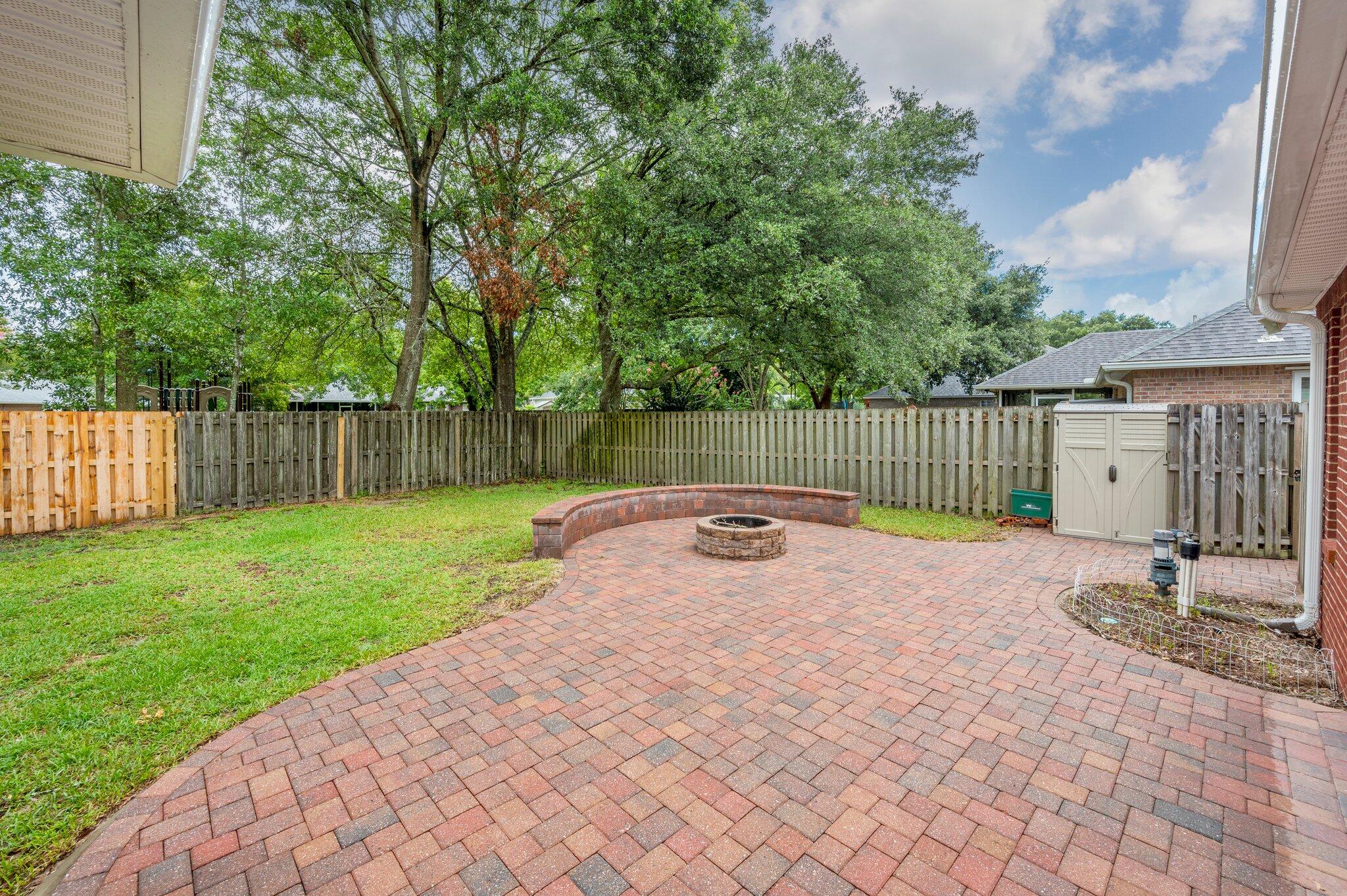 PARKWOOD ESTATES PH 7 - Residential Lease
