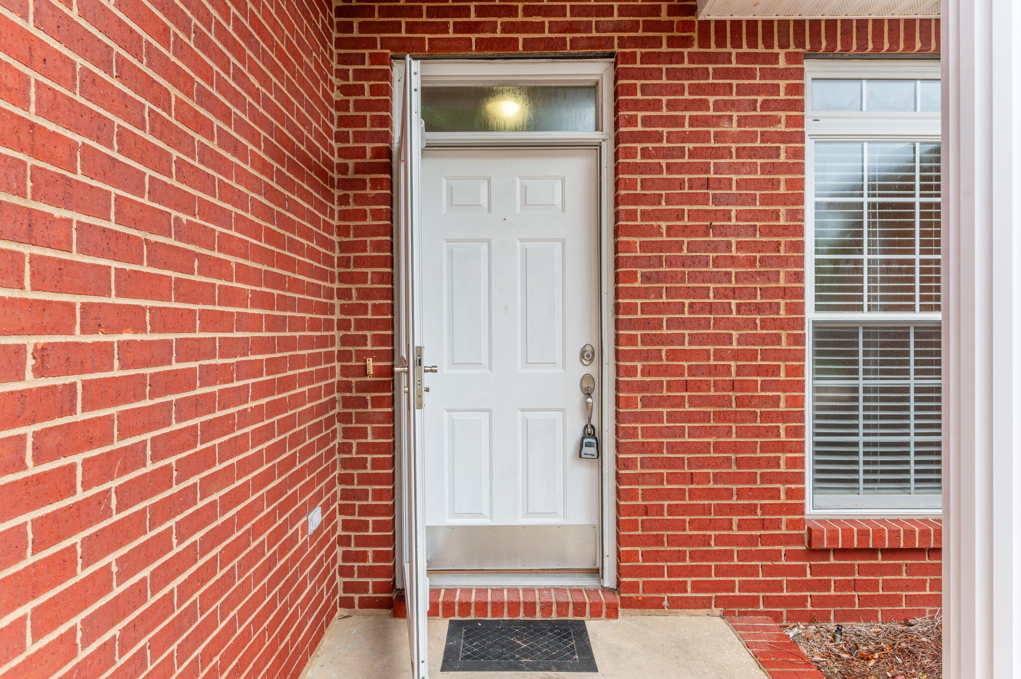 PARKWOOD ESTATES PH 7 - Residential Lease