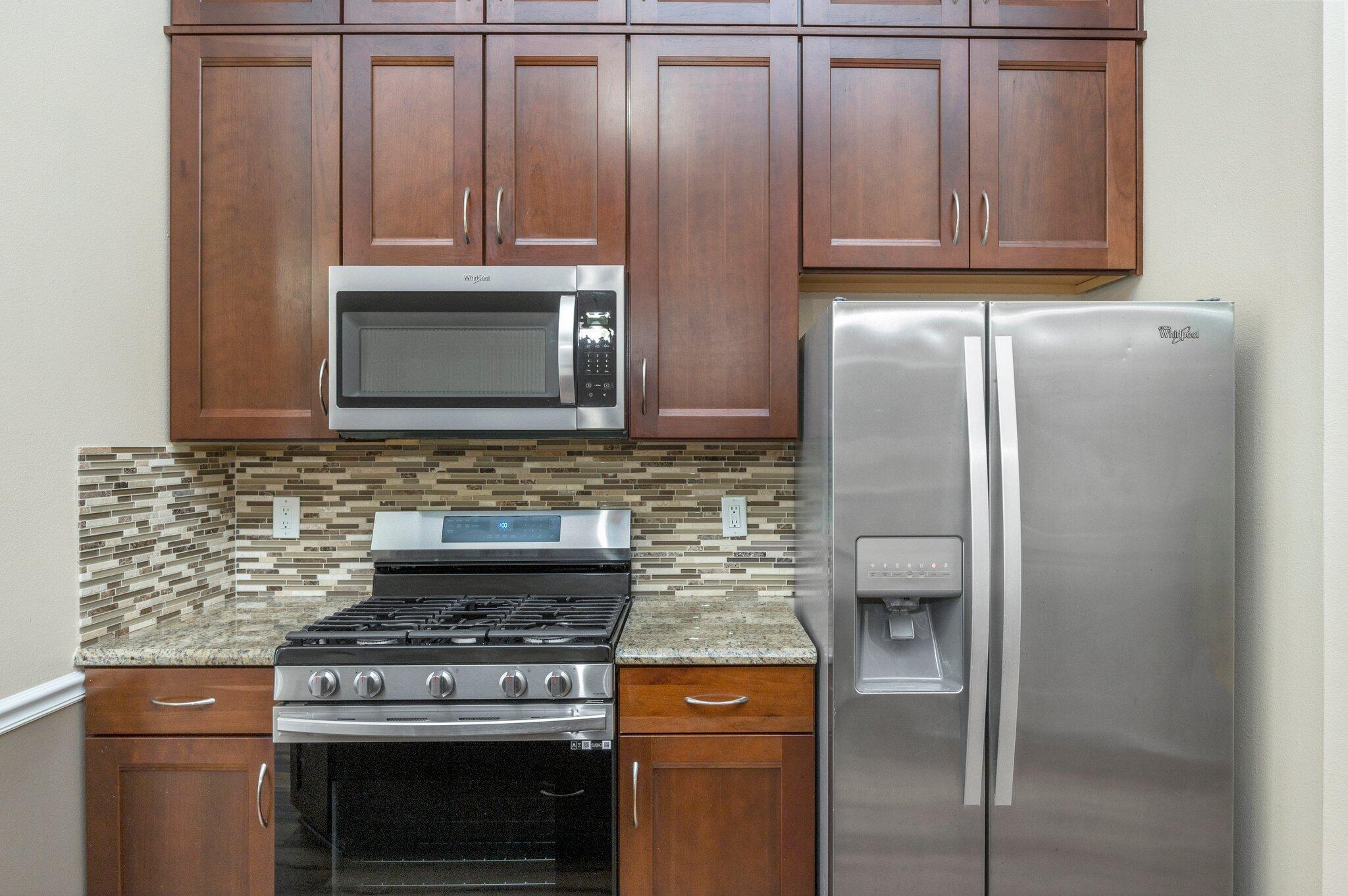 PARKWOOD ESTATES PH 7 - Residential Lease