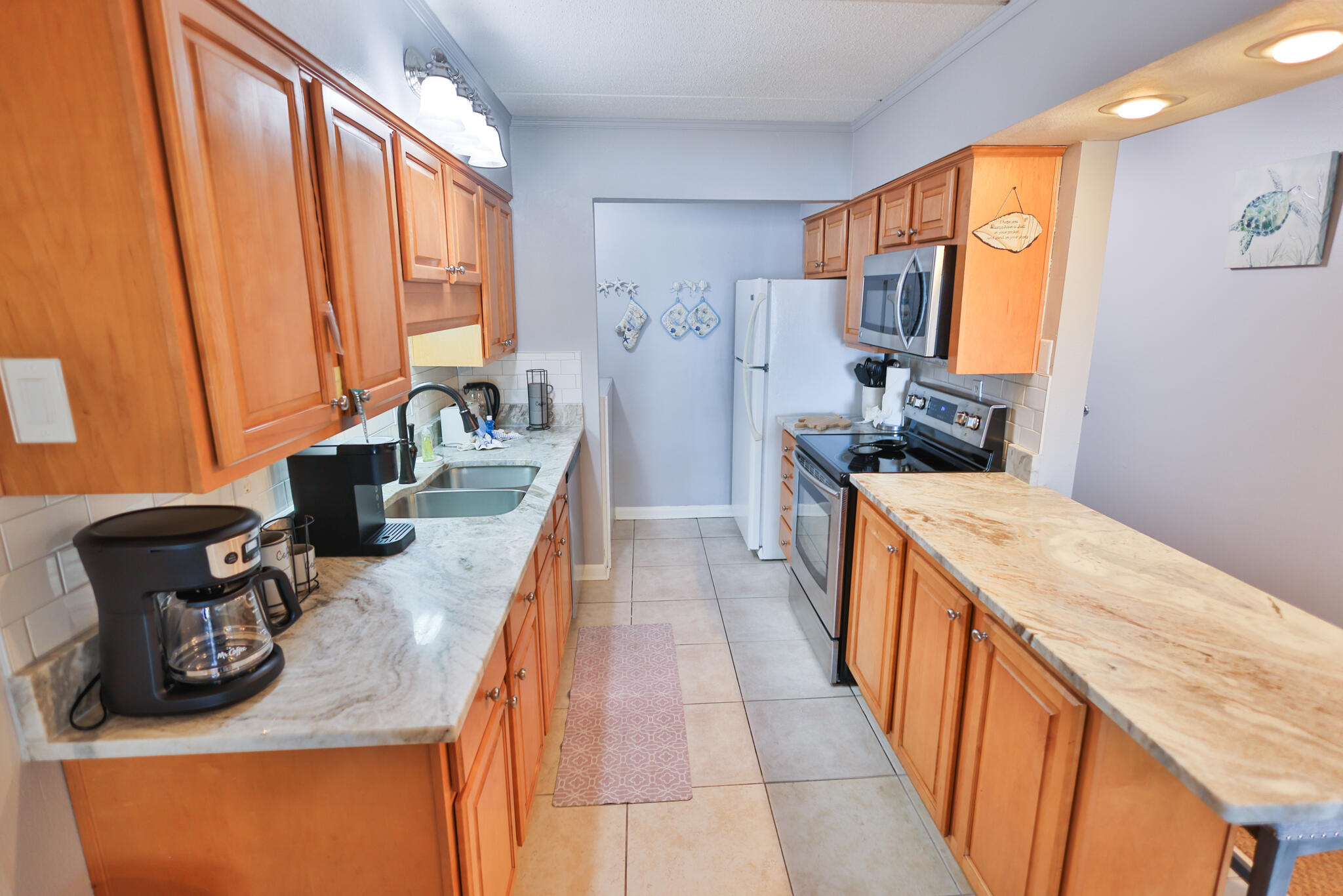 CEDARS CONDO - Residential Lease