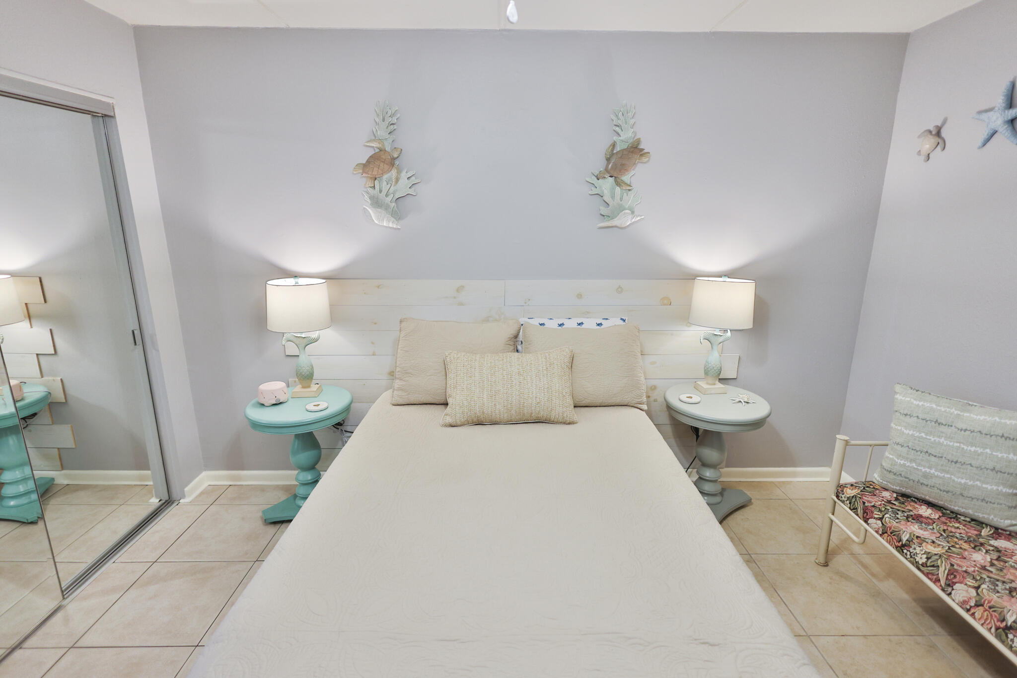 CEDARS CONDO - Residential Lease